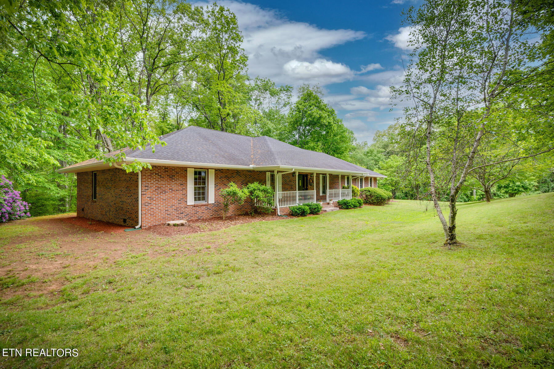 145 Zeb Grindstaff Road Elizabethton TN 37643