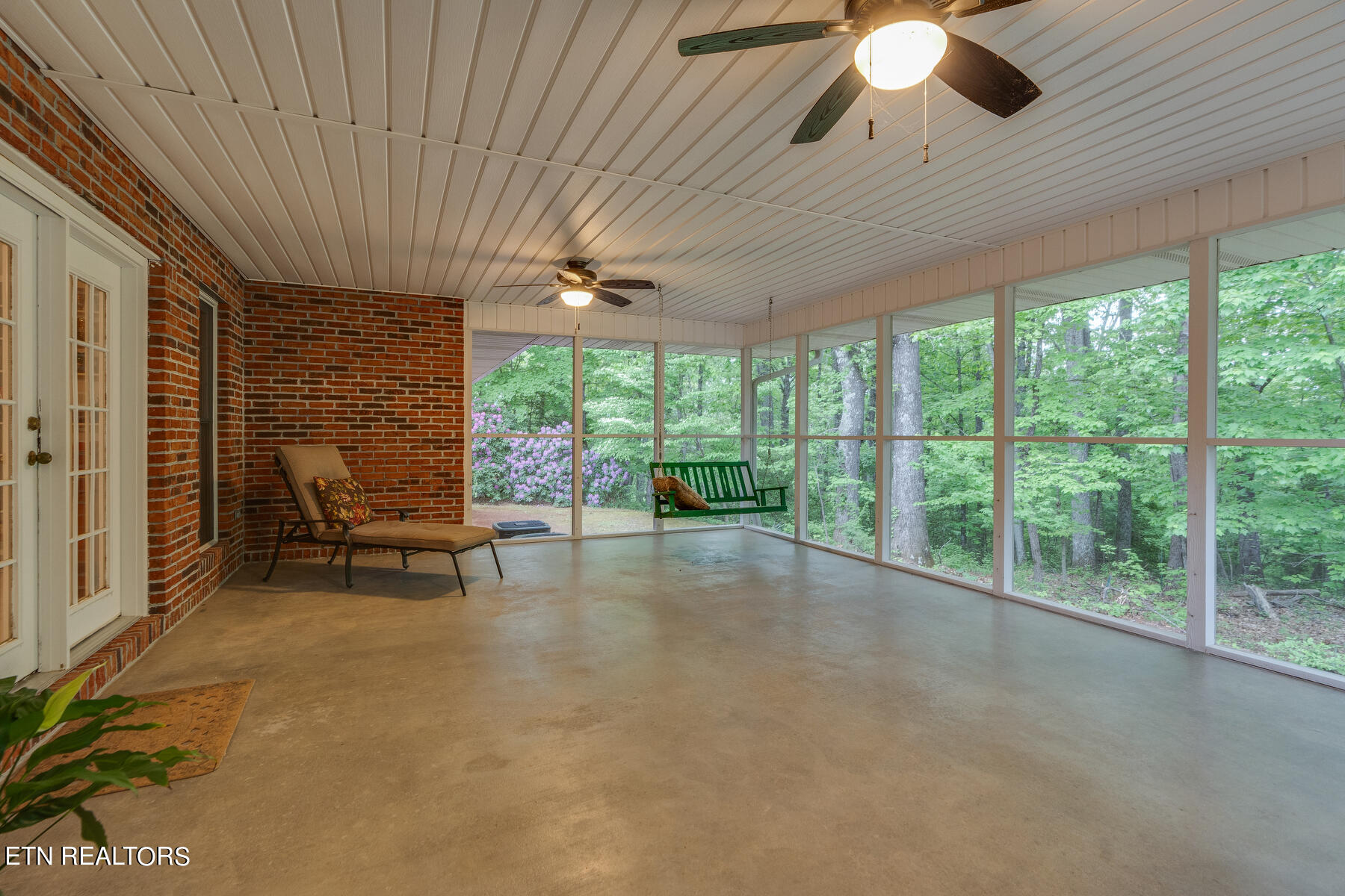 145 Zeb Grindstaff Road Elizabethton TN 37643