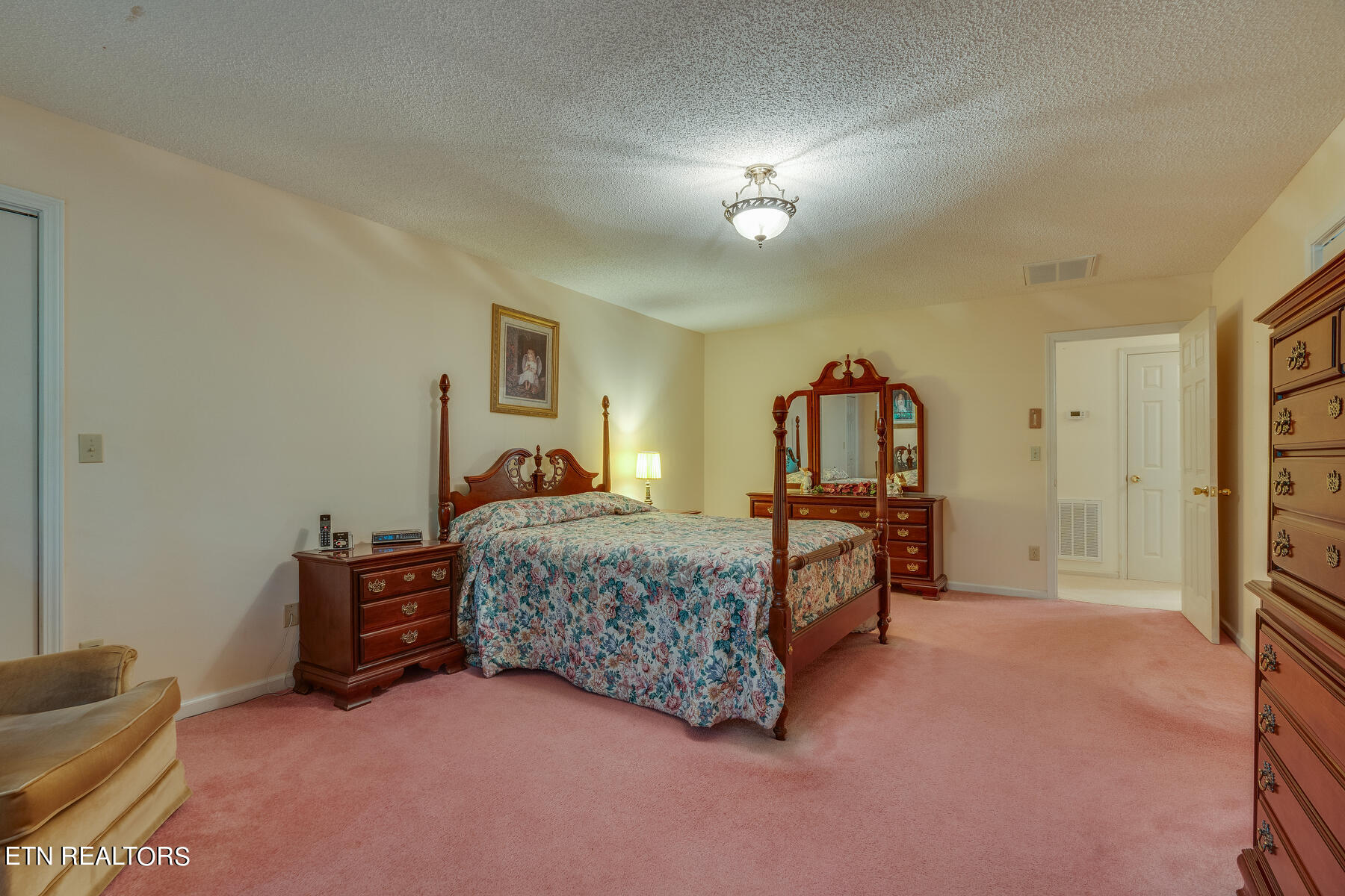 145 Zeb Grindstaff Road Elizabethton TN 37643