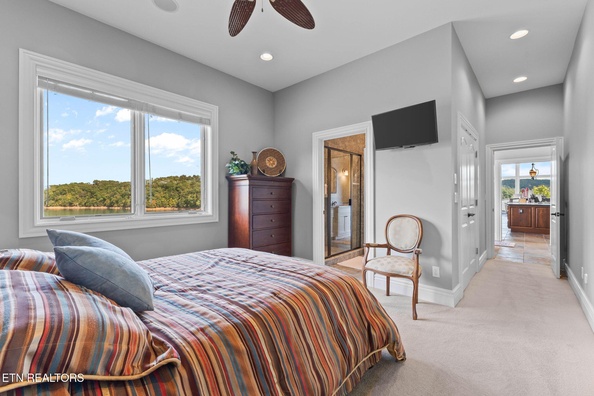 643 Crown Pointe Road Lafollette TN 37766