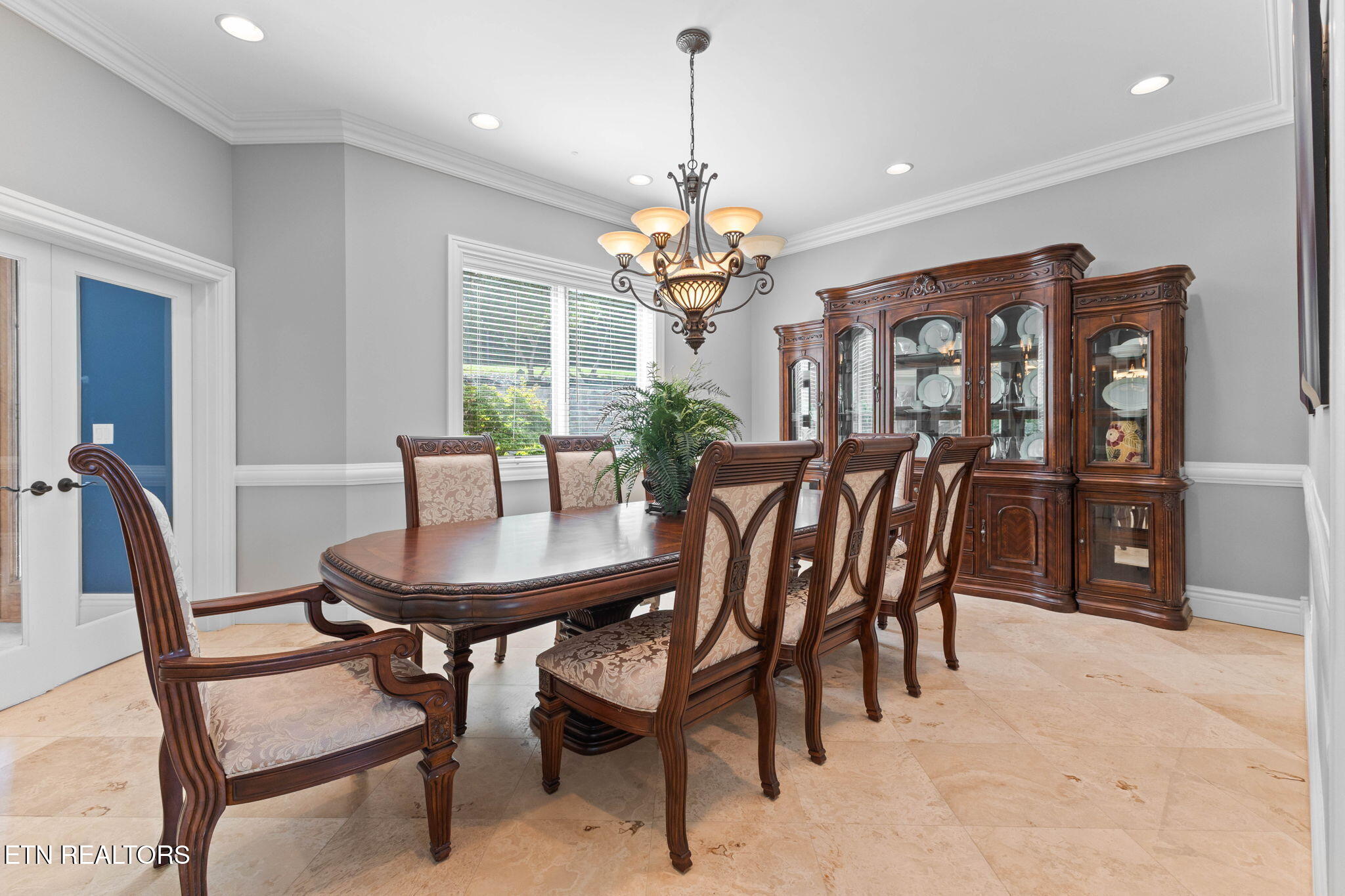 643 Crown Pointe Road Lafollette TN 37766