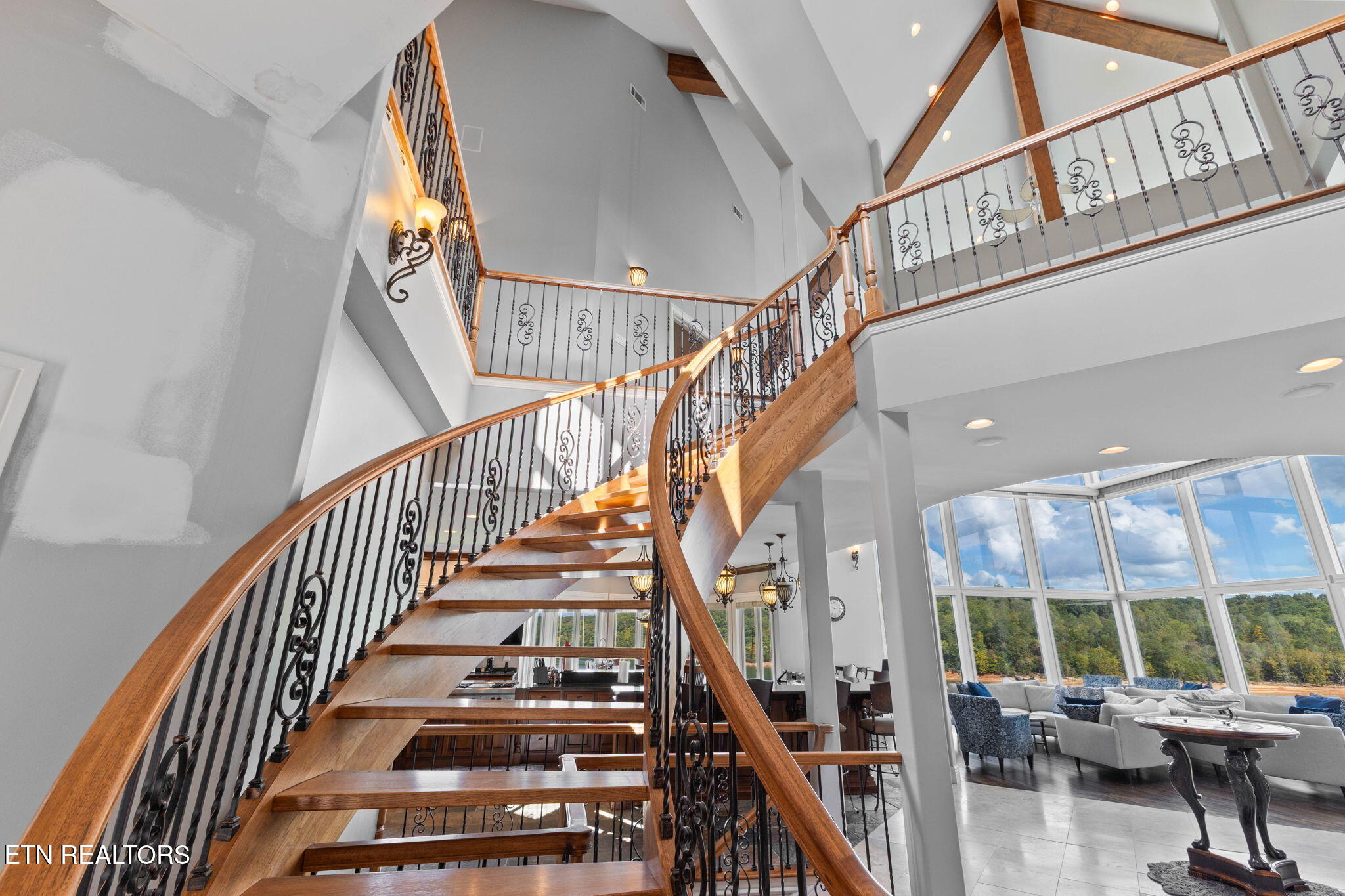 643 Crown Pointe Road Lafollette TN 37766