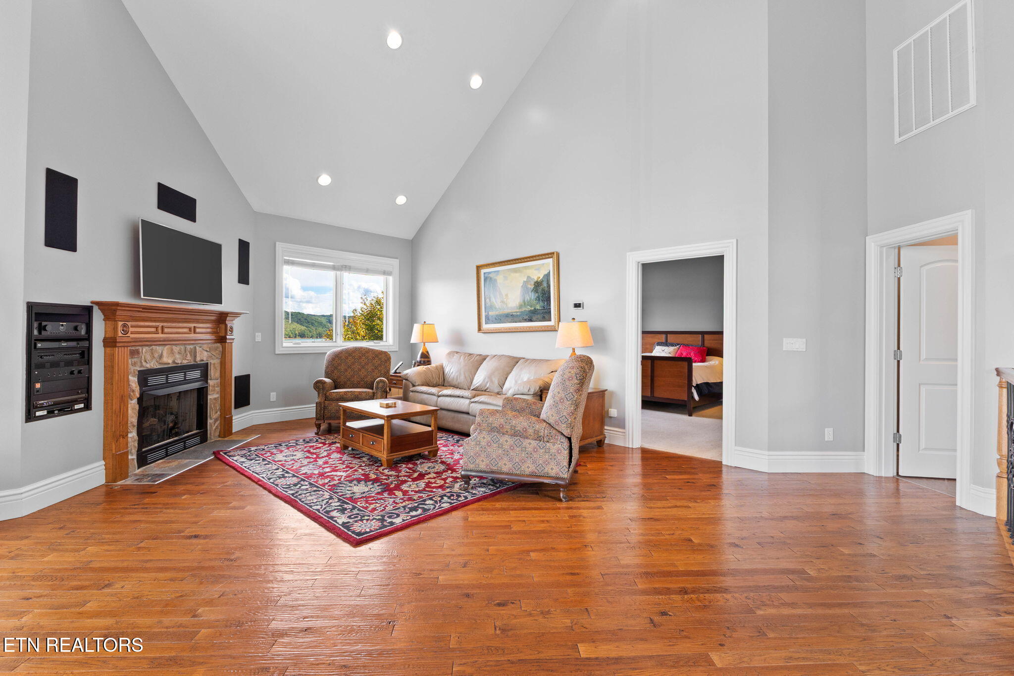 643 Crown Pointe Road Lafollette TN 37766