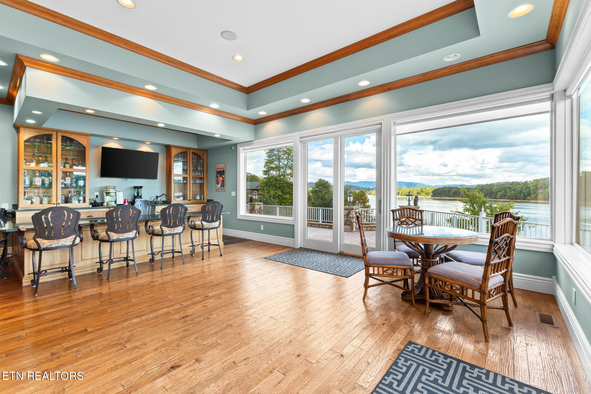 643 Crown Pointe Road Lafollette TN 37766