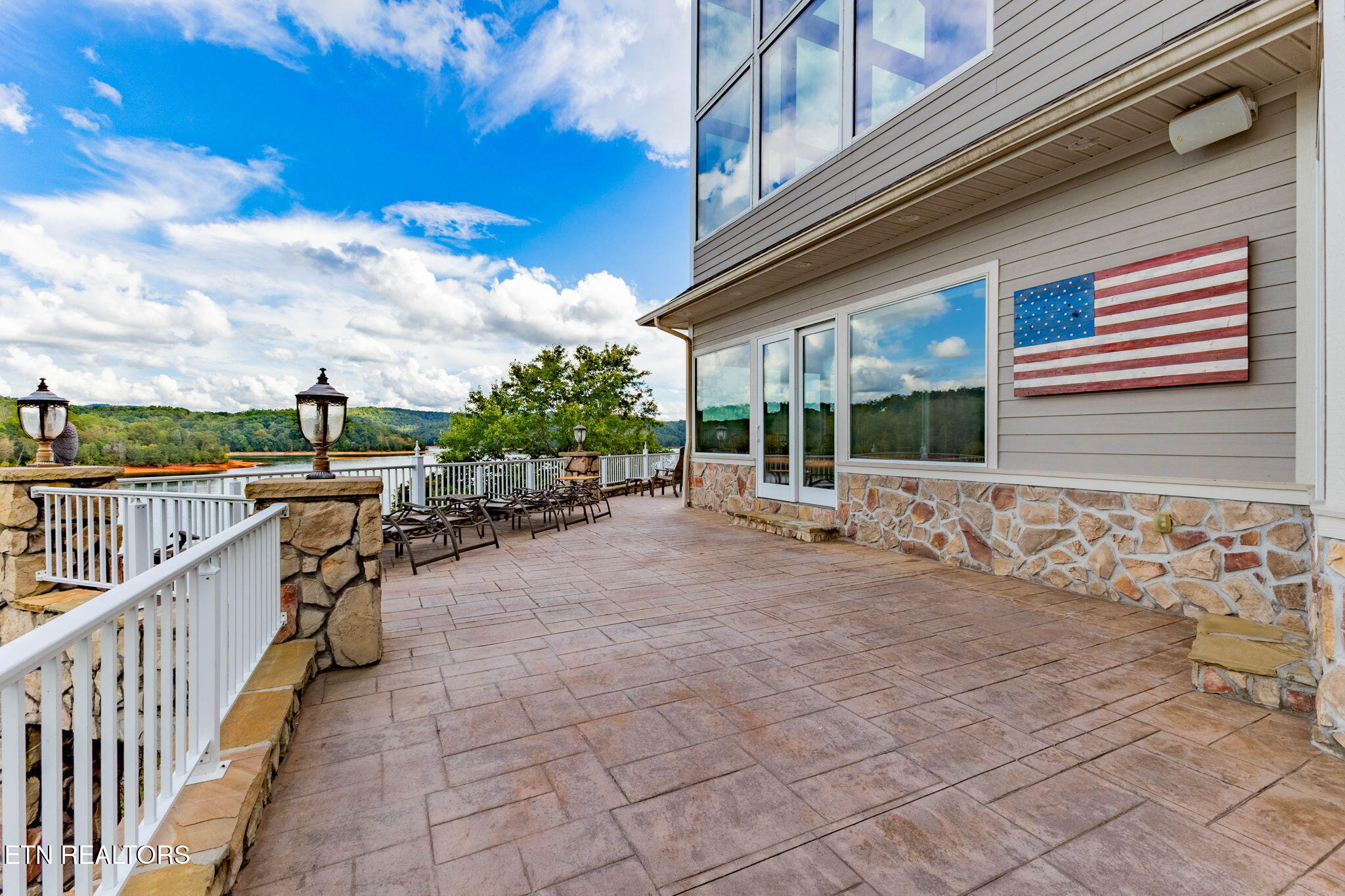 643 Crown Pointe Road Lafollette TN 37766