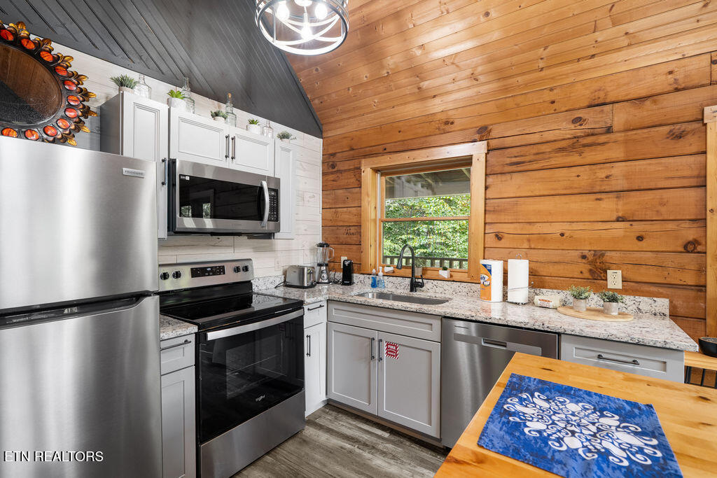 1630 Ridgecrest Drive Sevierville TN 37876
