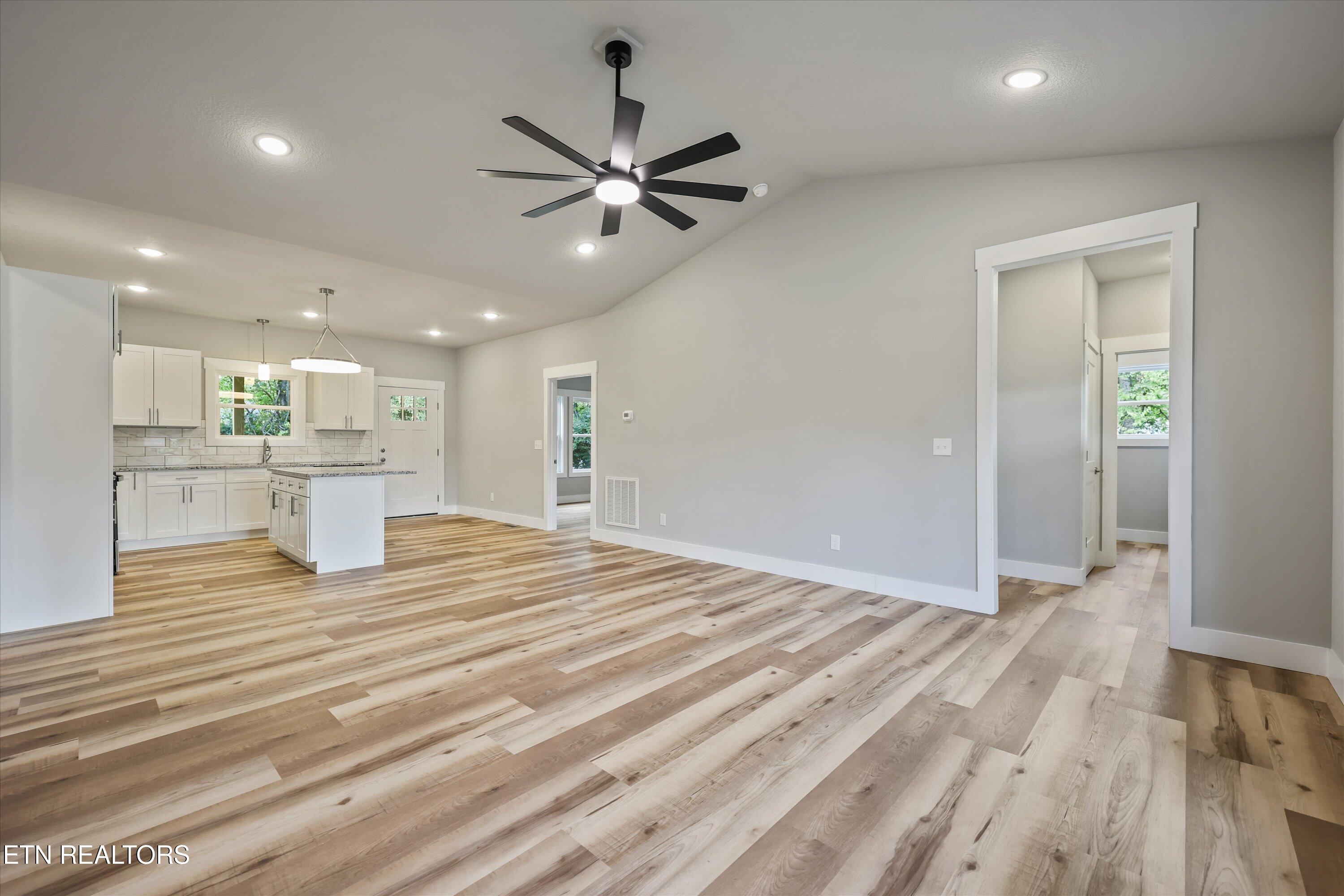 3021 Shelbourne Road Knoxville TN 37917