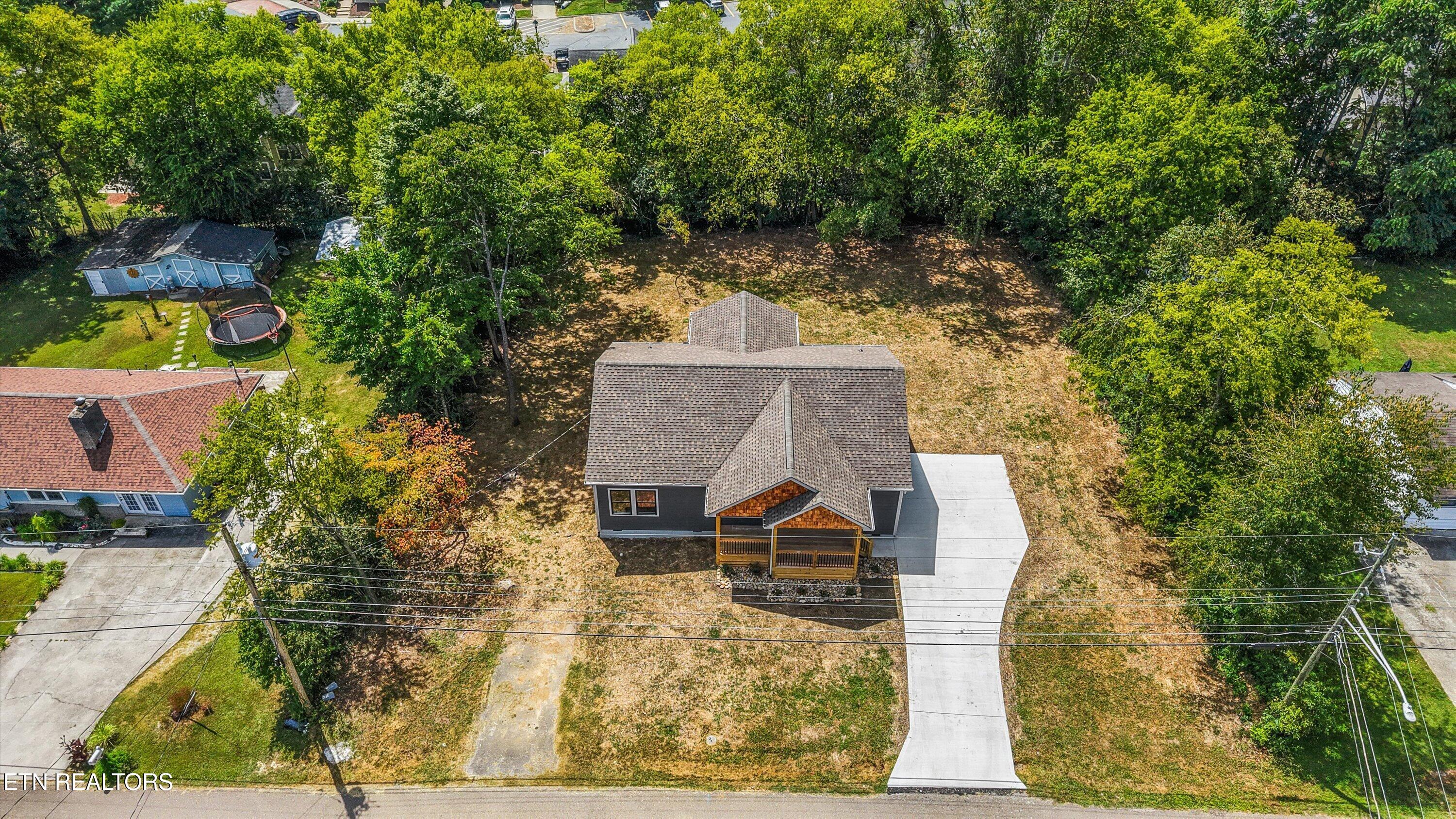 3021 Shelbourne Road Knoxville TN 37917