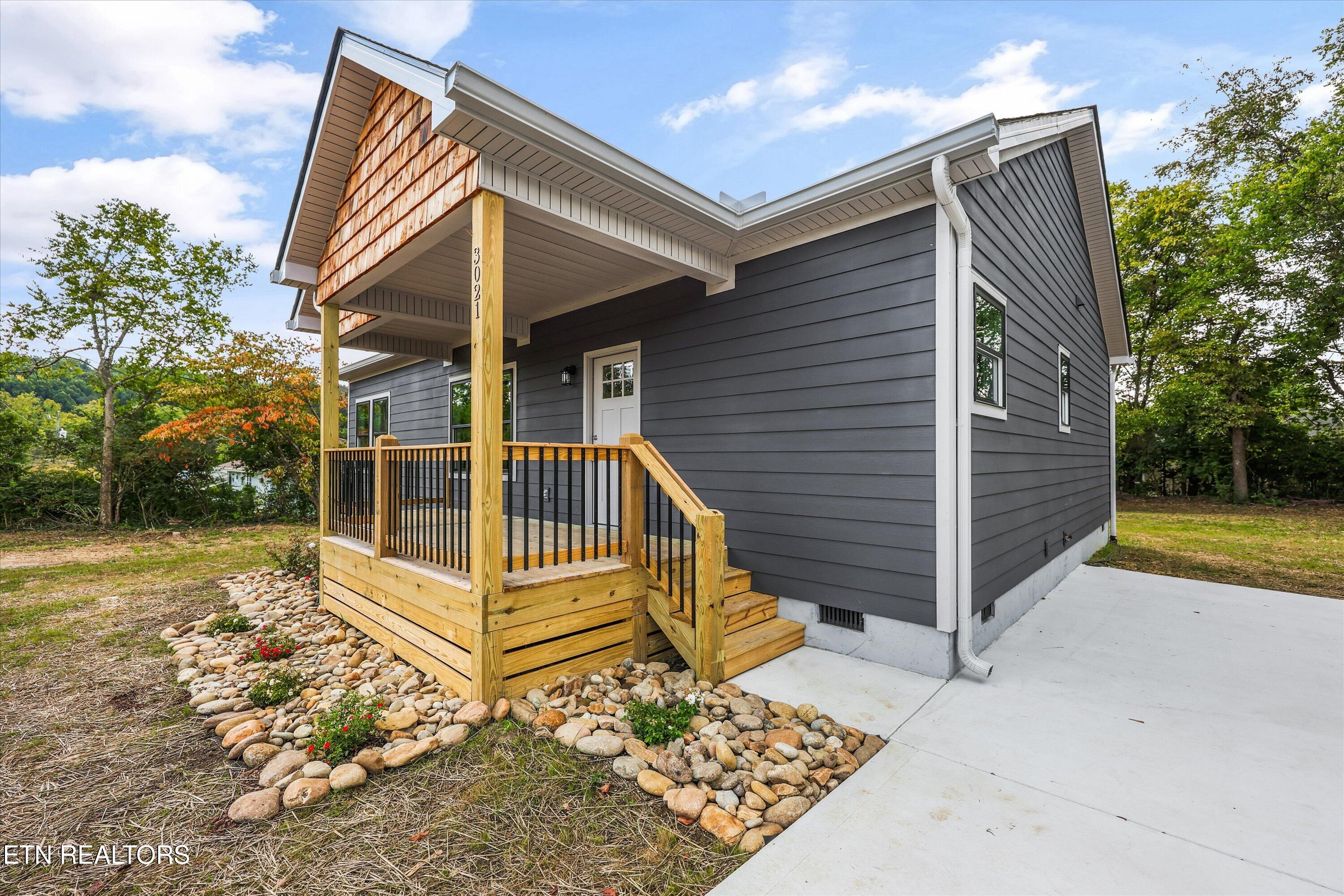 3021 Shelbourne Road Knoxville TN 37917