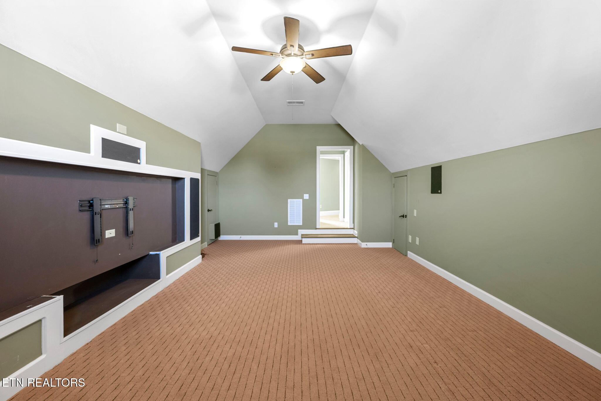 6317 Yardley Court Hixson TN 37343