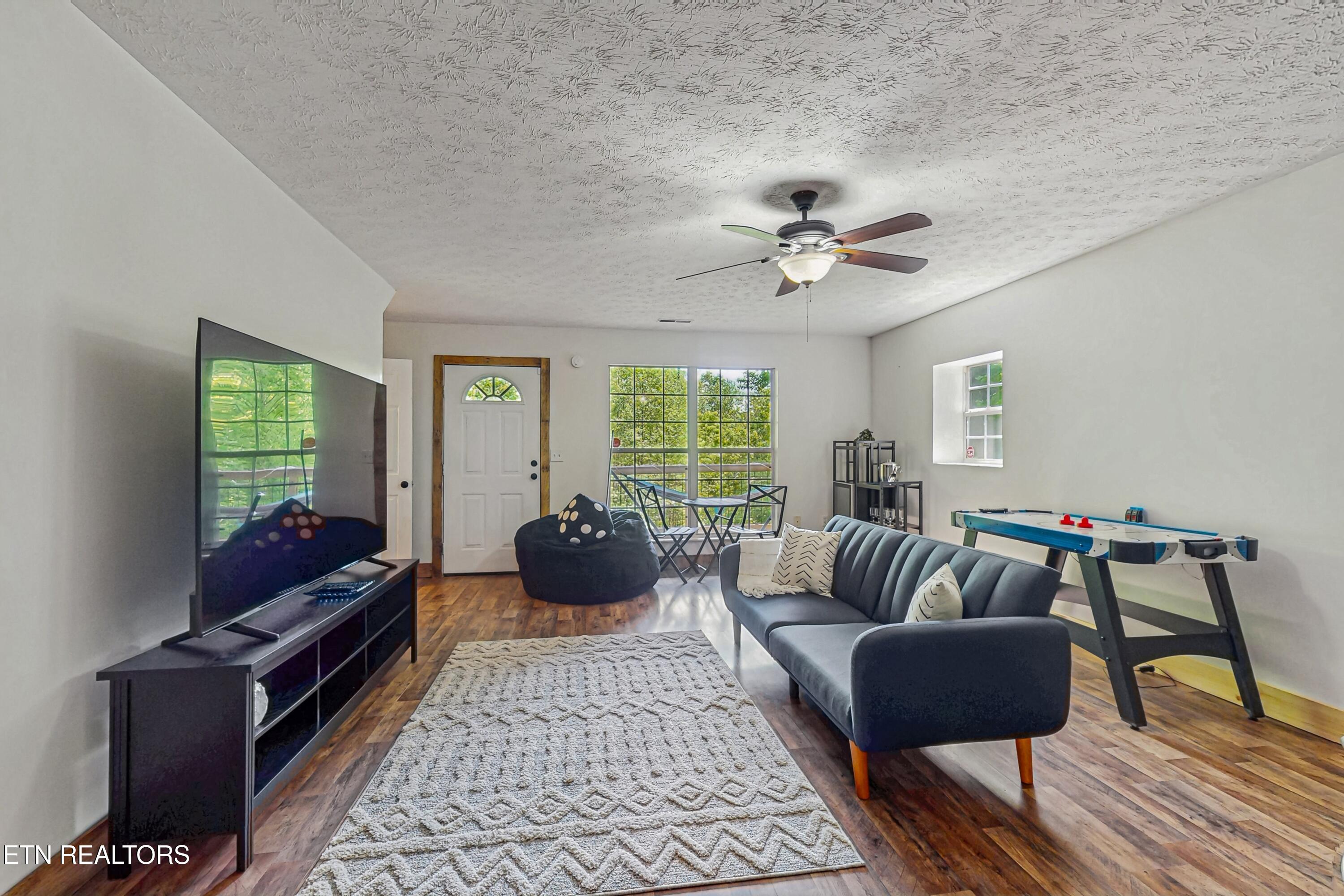 1949 Shady Grove Road Sevierville TN 37876