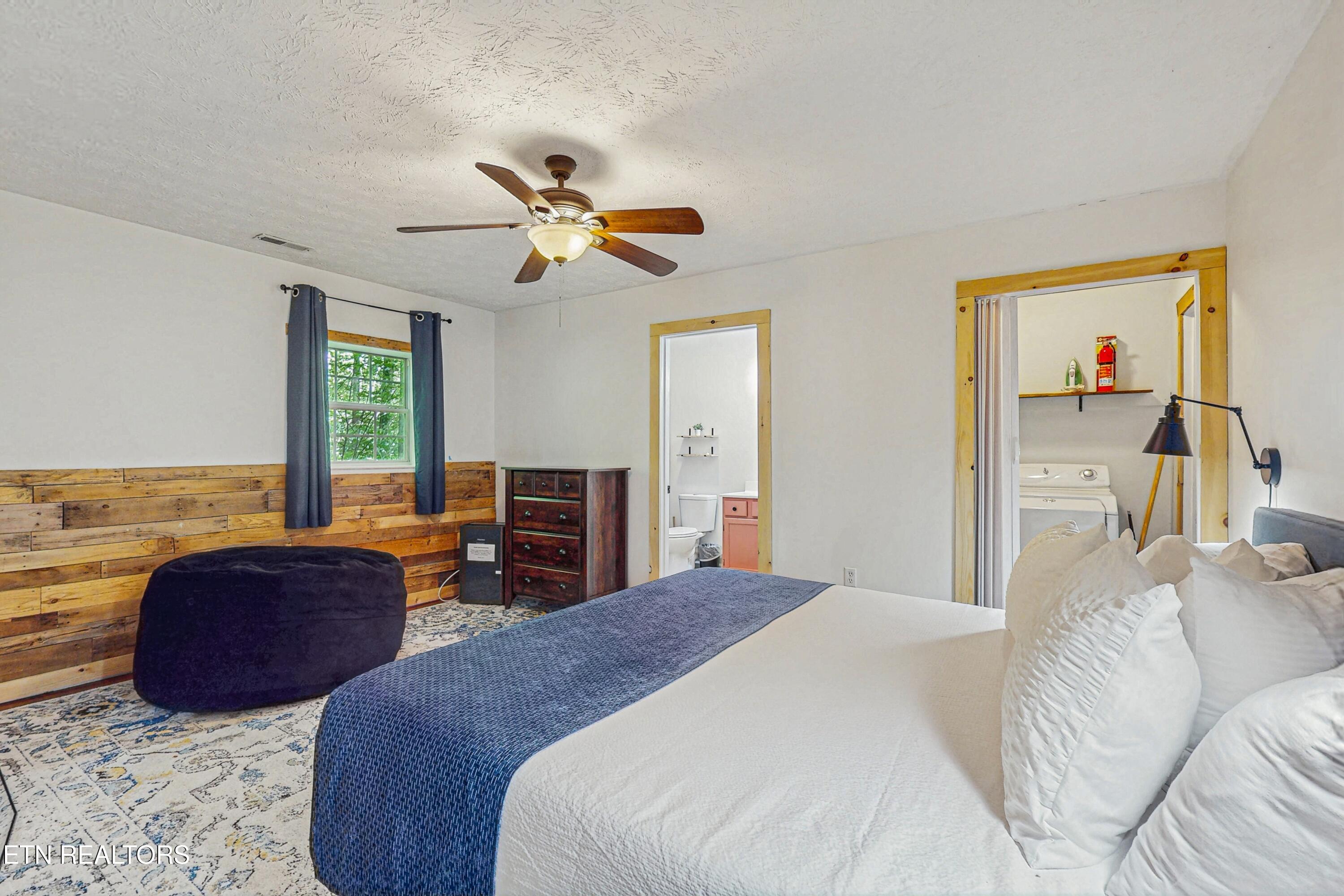 1949 Shady Grove Road Sevierville TN 37876