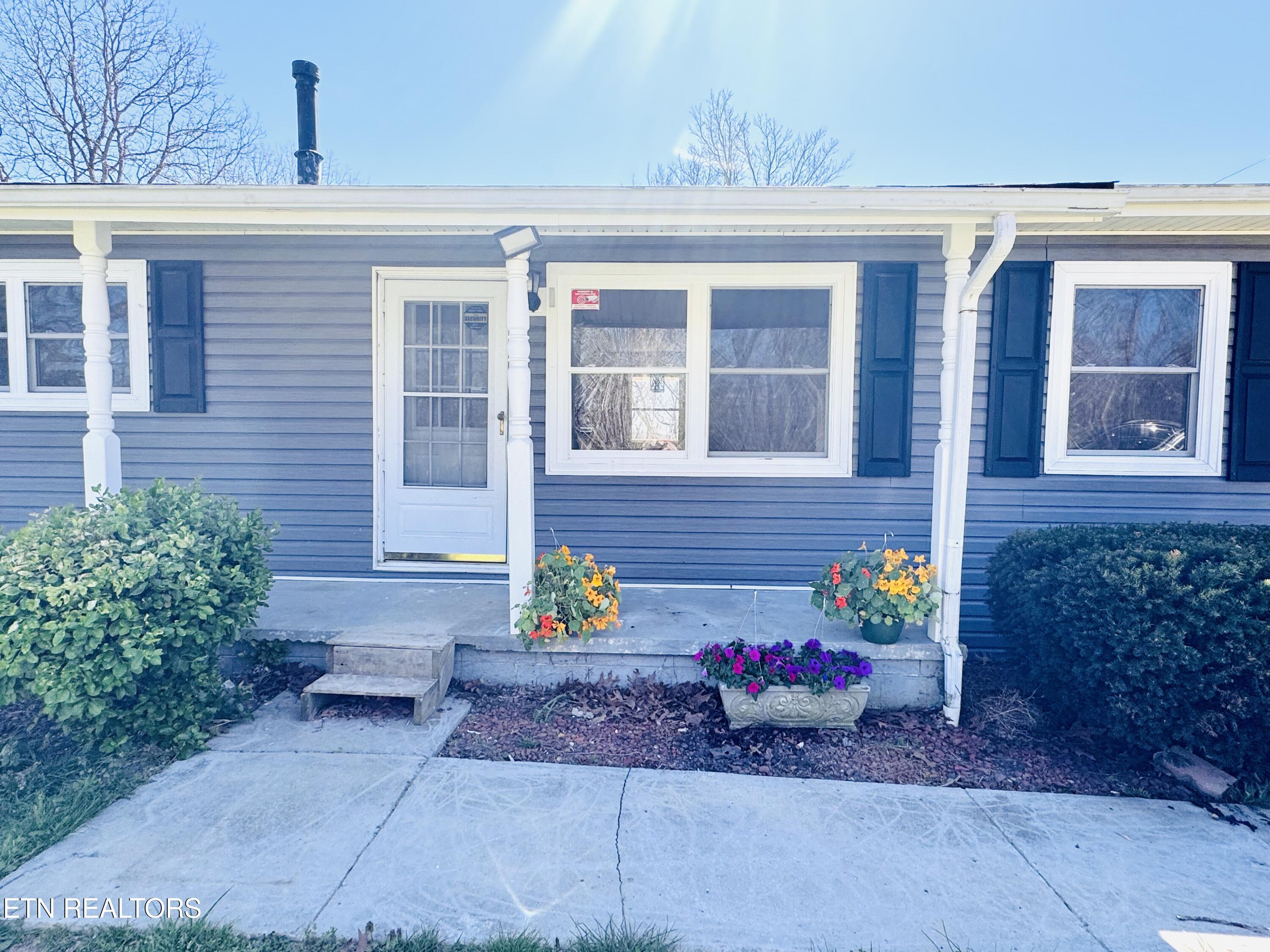 138 S Gaylor Road Lafollette TN 37766