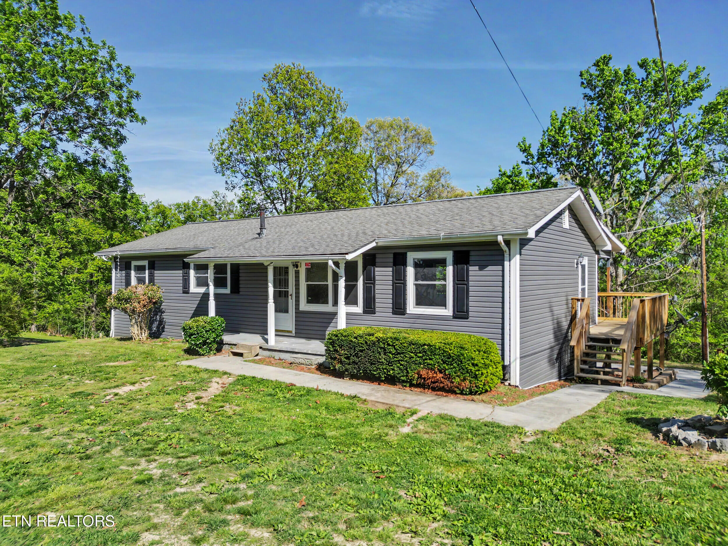 138 S Gaylor Road Lafollette TN 37766