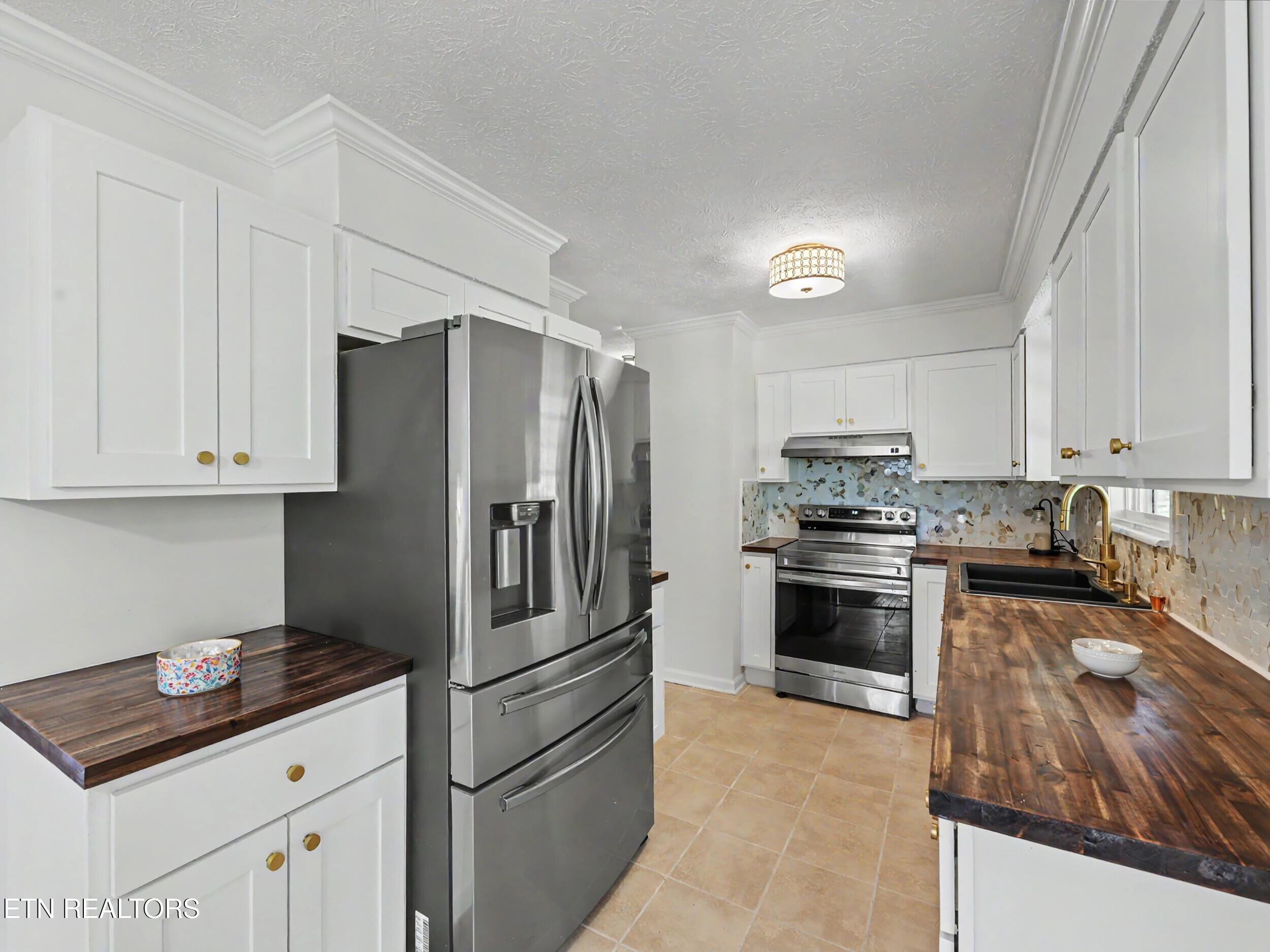 138 S Gaylor Road Lafollette TN 37766