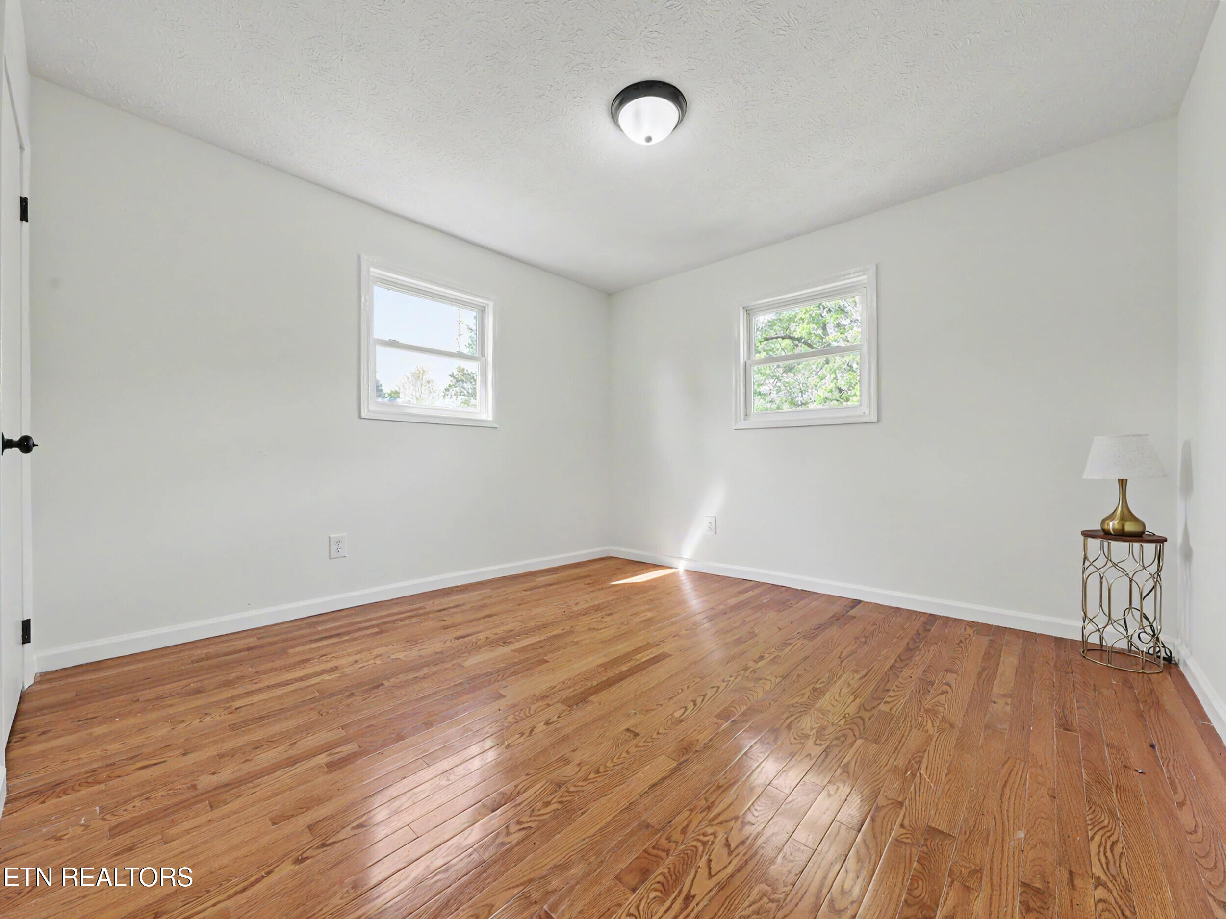 138 S Gaylor Road Lafollette TN 37766