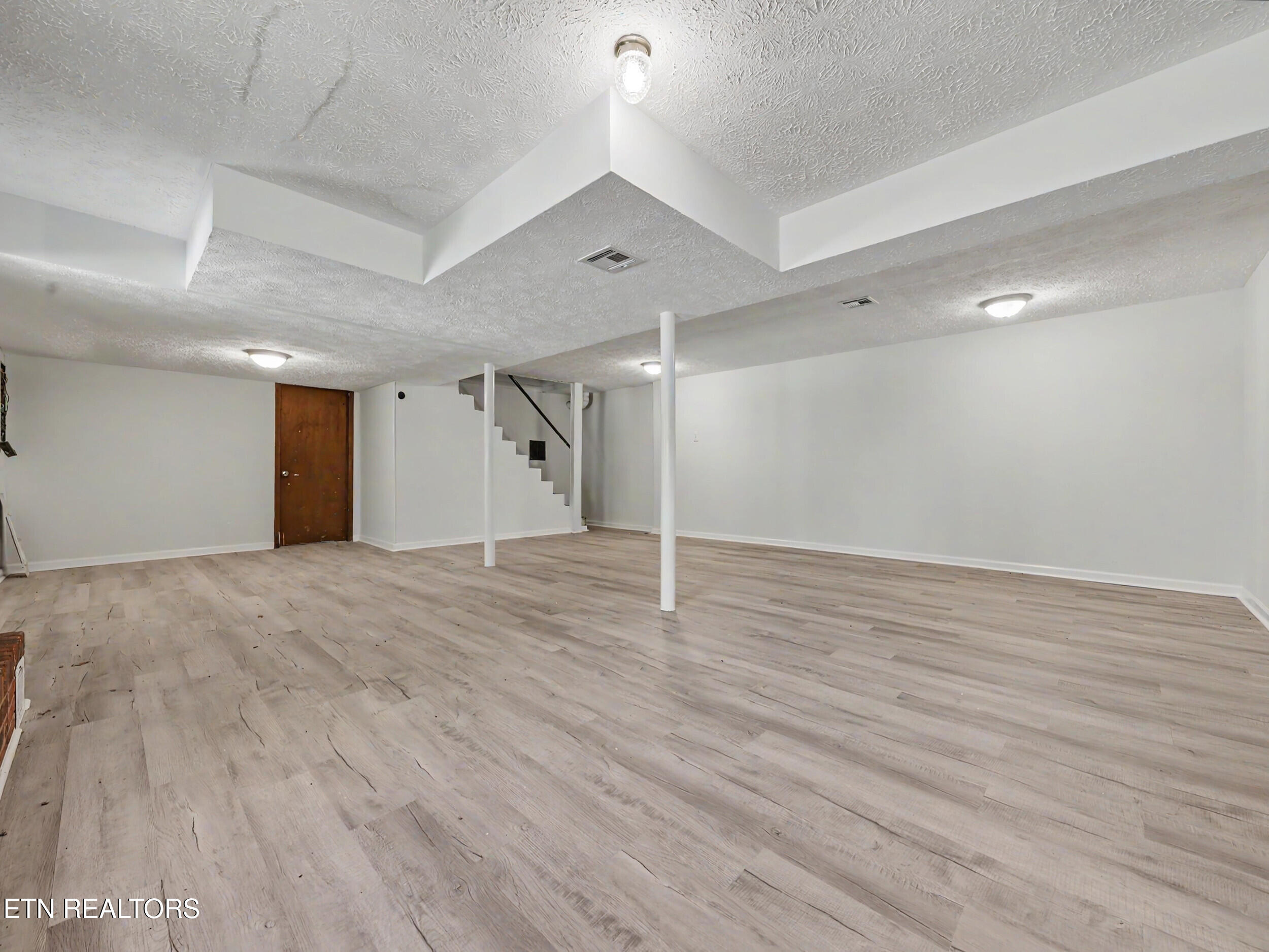 138 S Gaylor Road Lafollette TN 37766