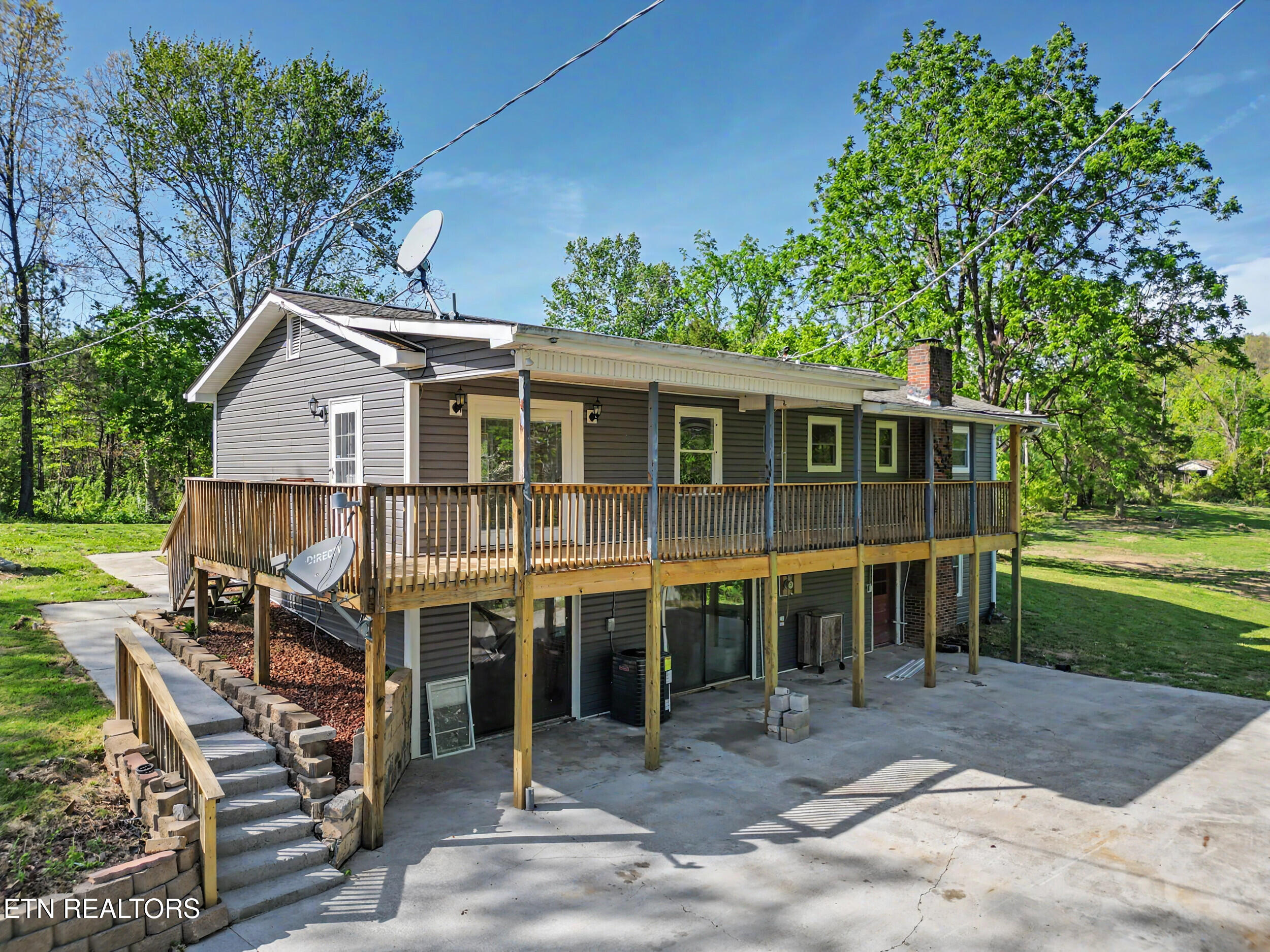 138 S Gaylor Road Lafollette TN 37766
