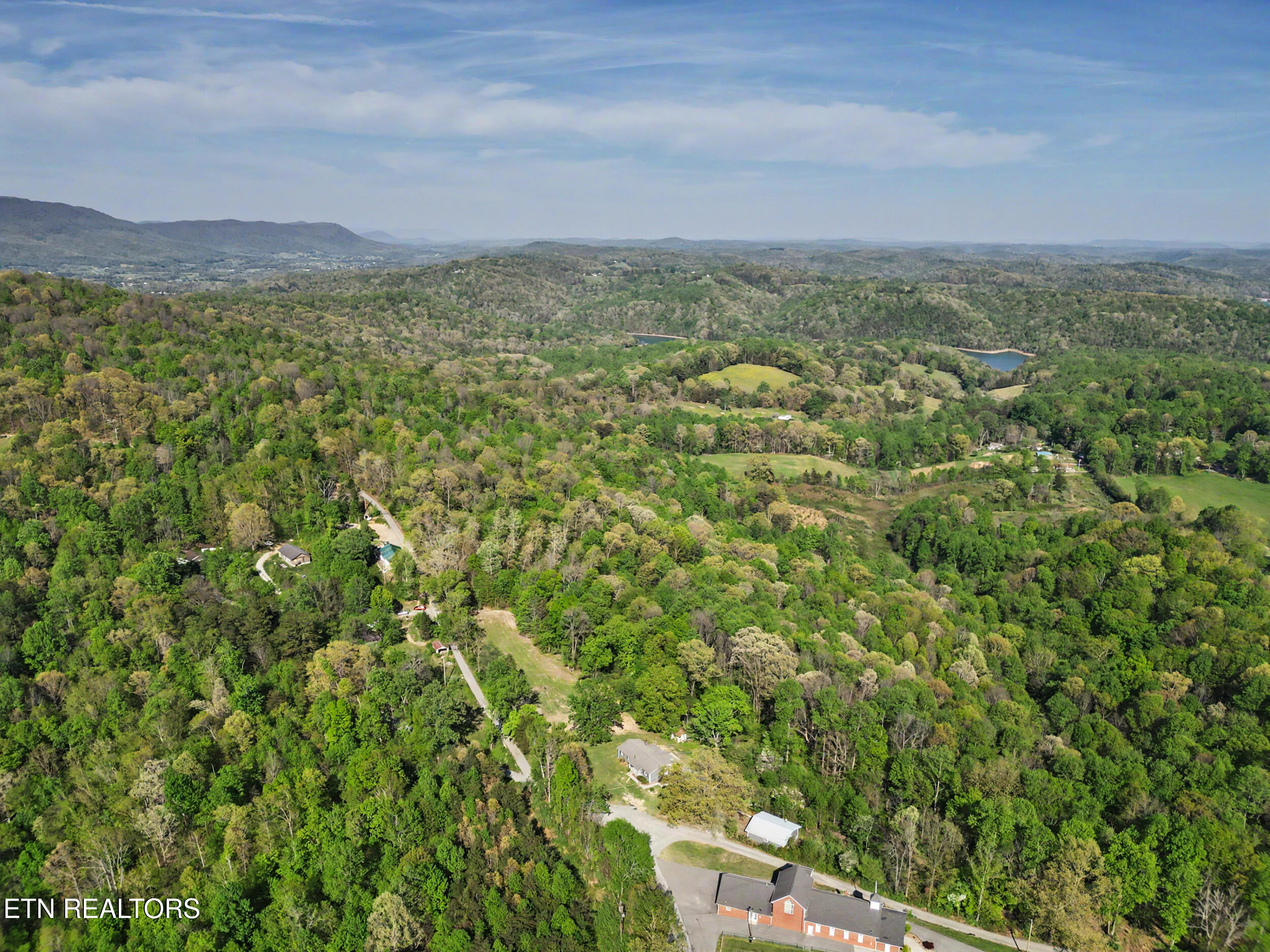 138 S Gaylor Road Lafollette TN 37766