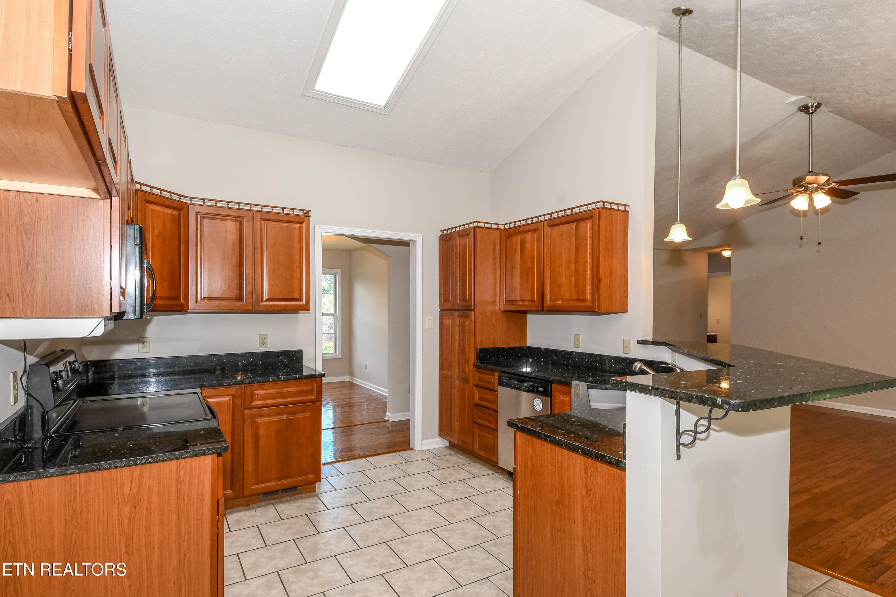 105 Lunker Lane Louisville TN 37777