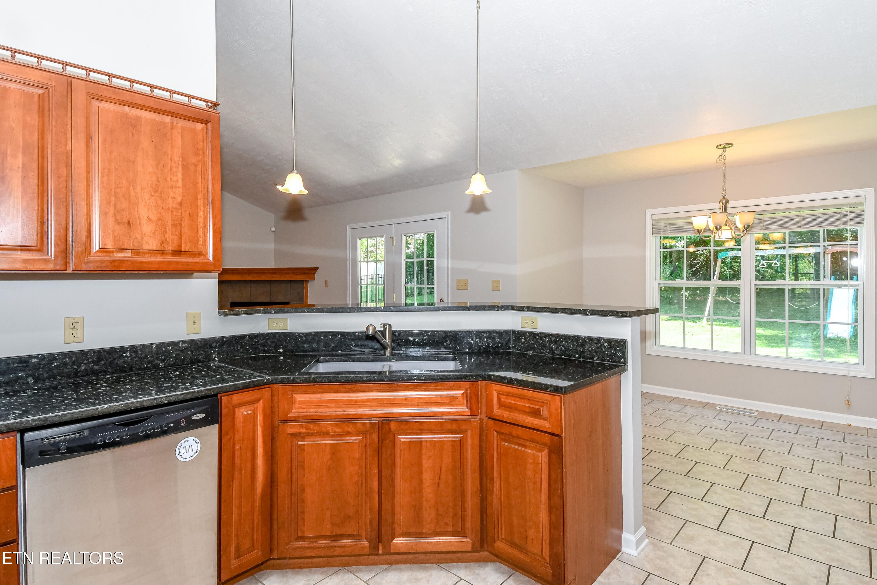 105 Lunker Lane Louisville TN 37777