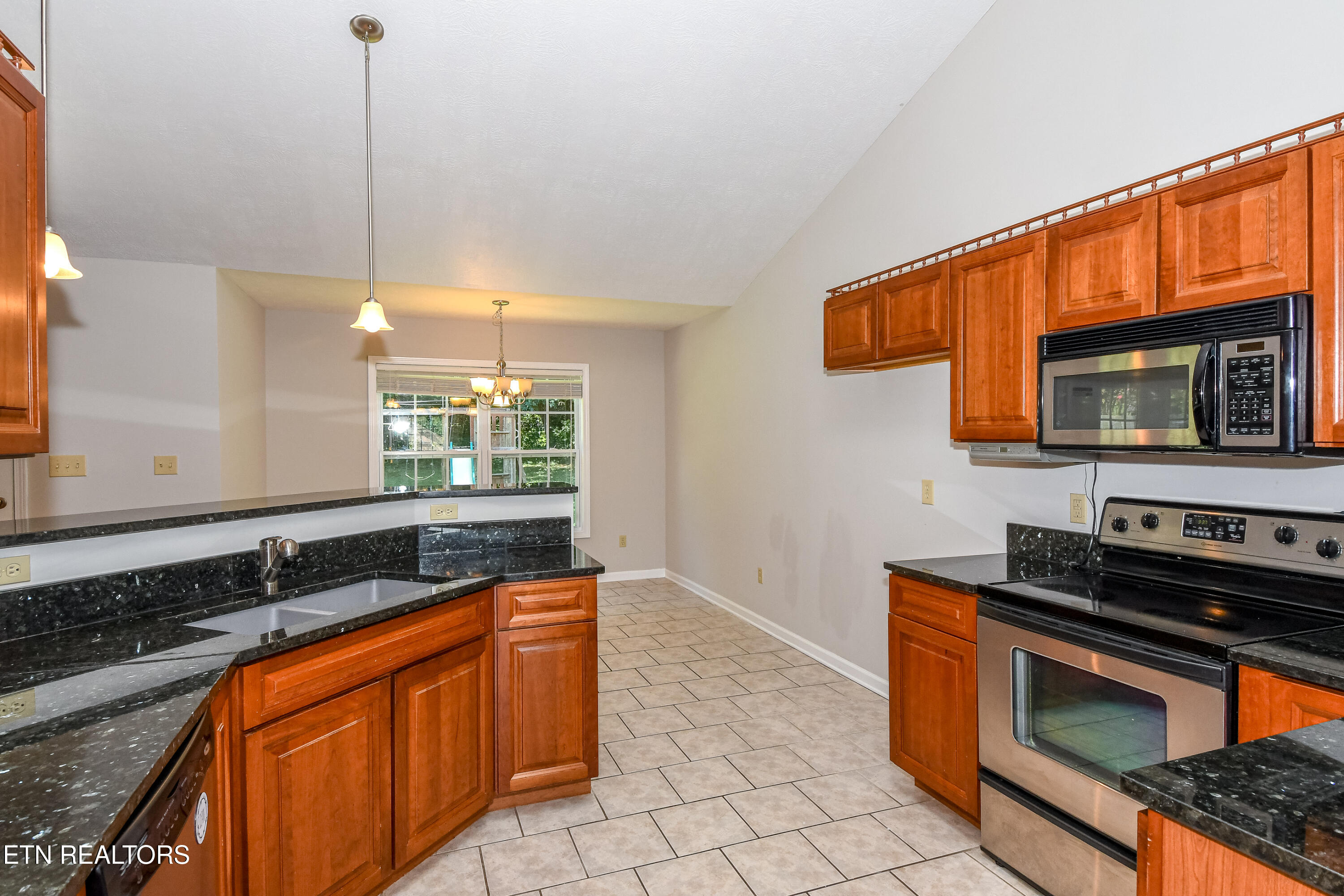 105 Lunker Lane Louisville TN 37777