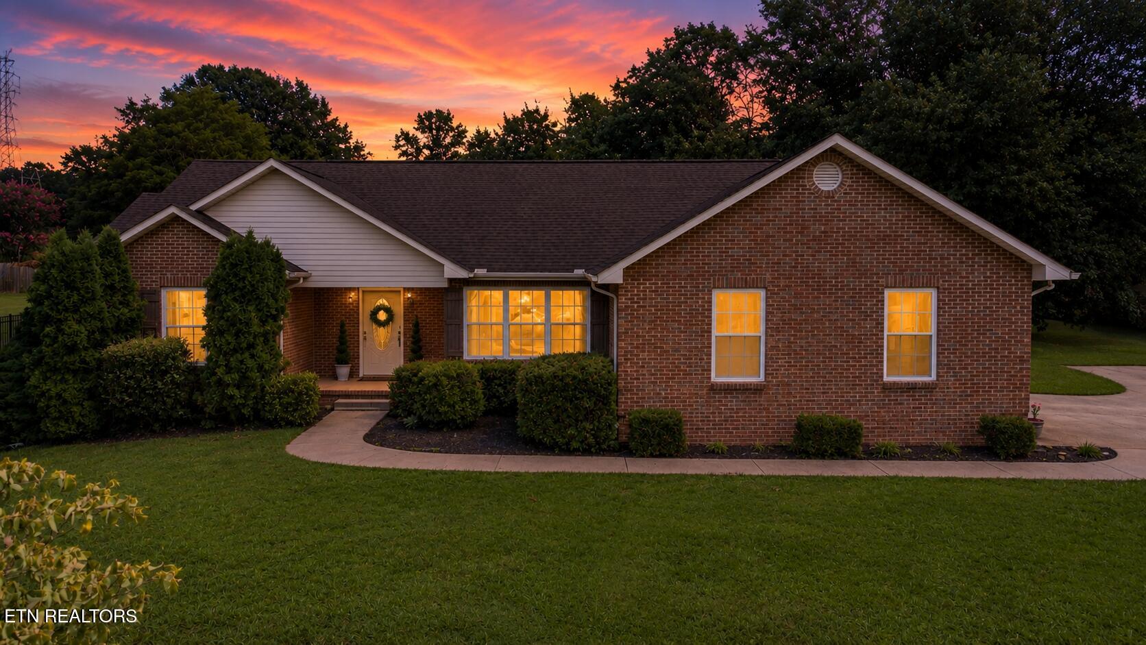 105 Lunker Lane Louisville TN 37777