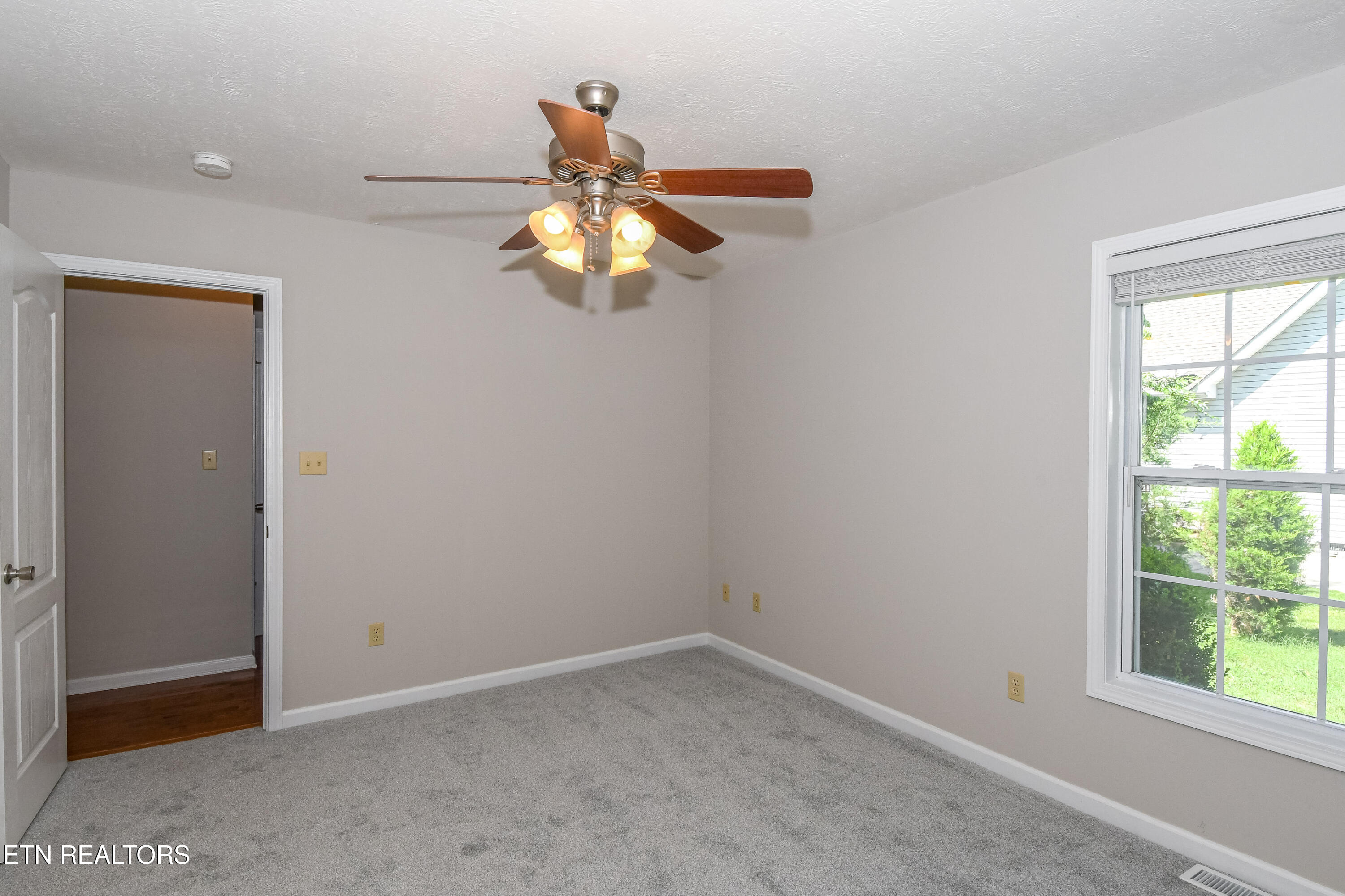 105 Lunker Lane Louisville TN 37777