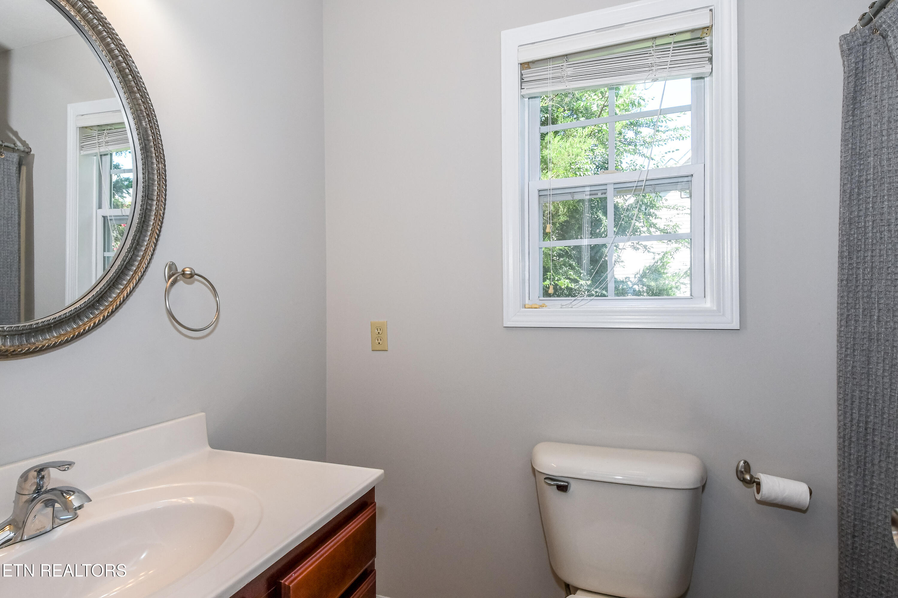 105 Lunker Lane Louisville TN 37777