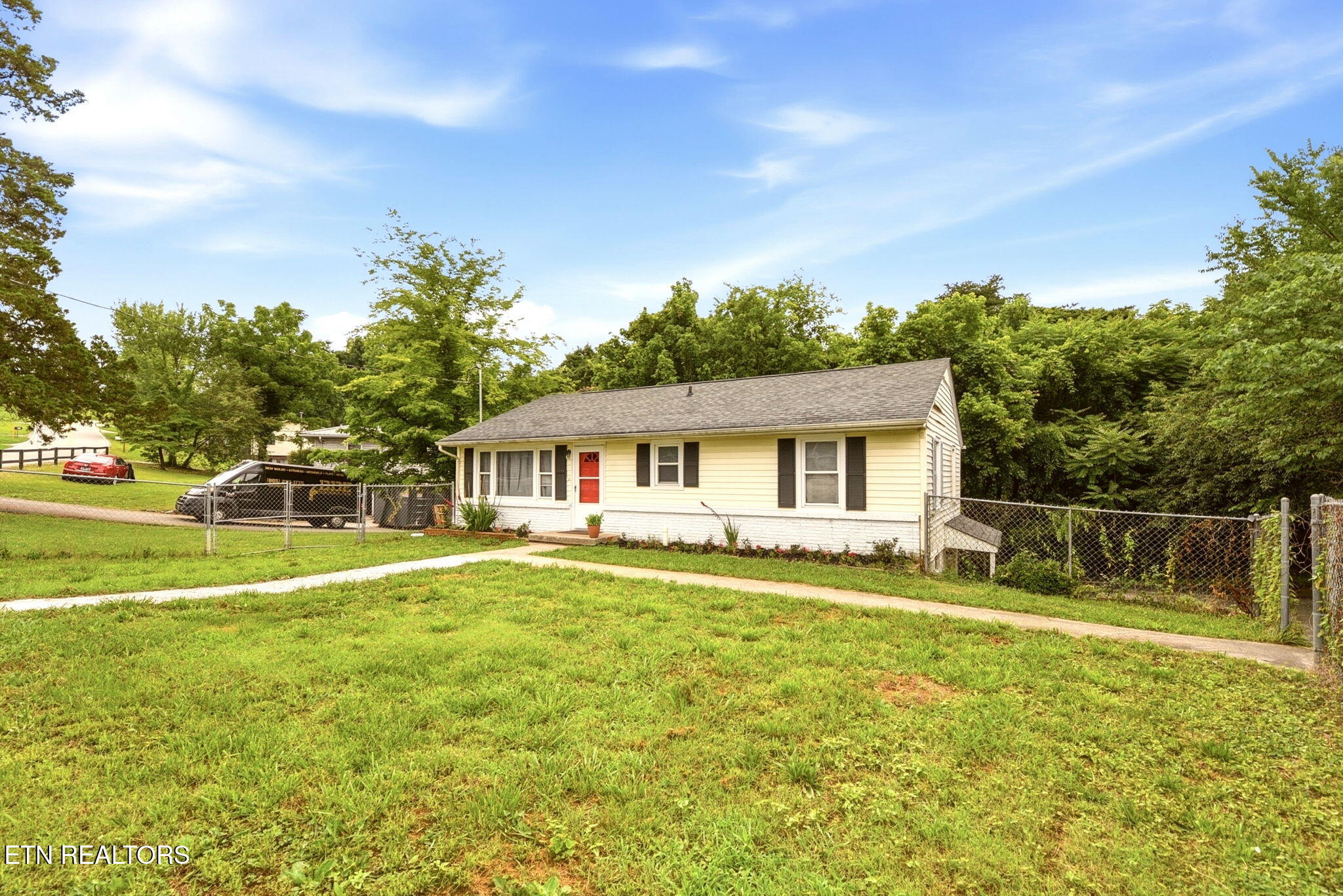 614 Scenic Drive Kingston TN 37763