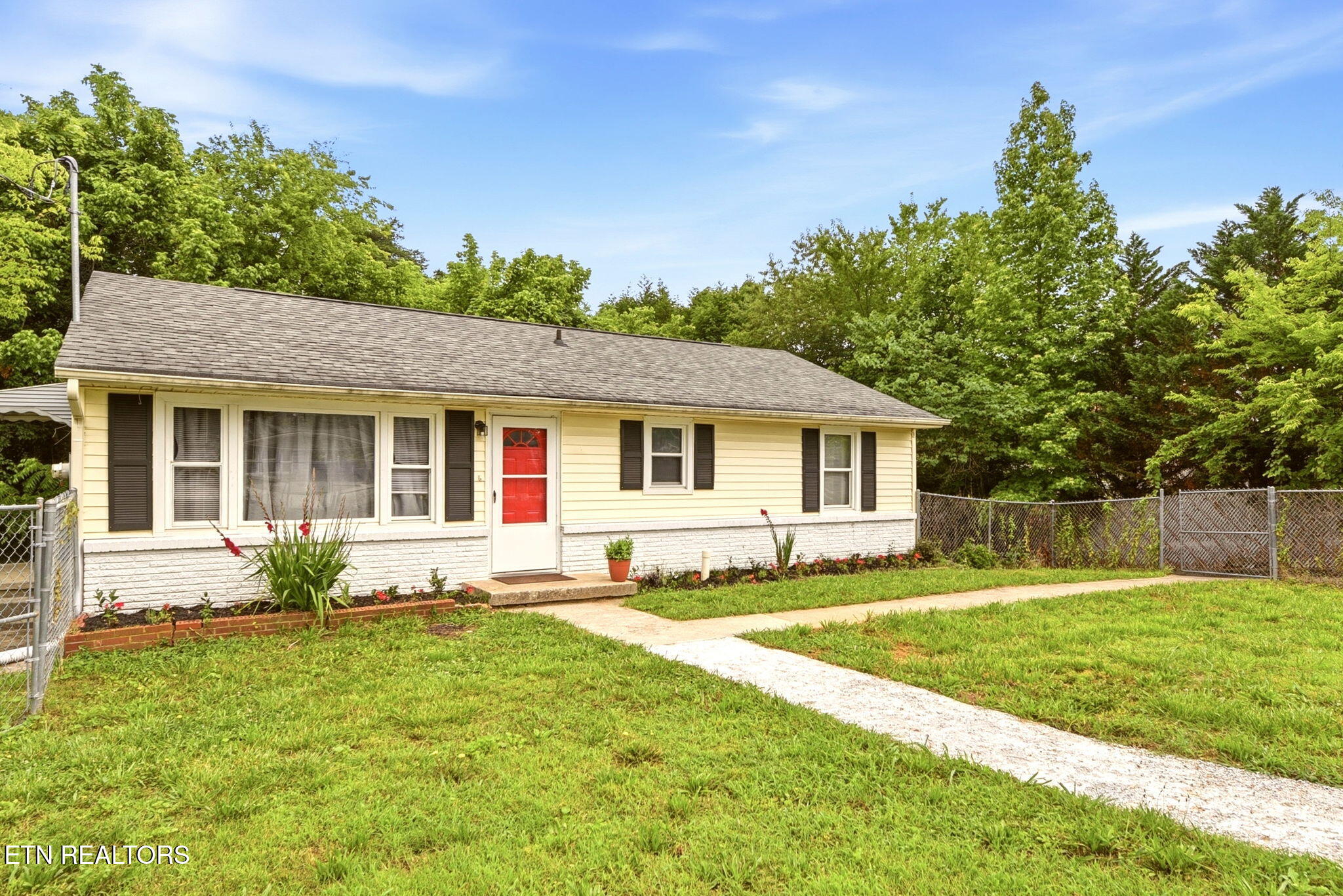 614 Scenic Drive Kingston TN 37763