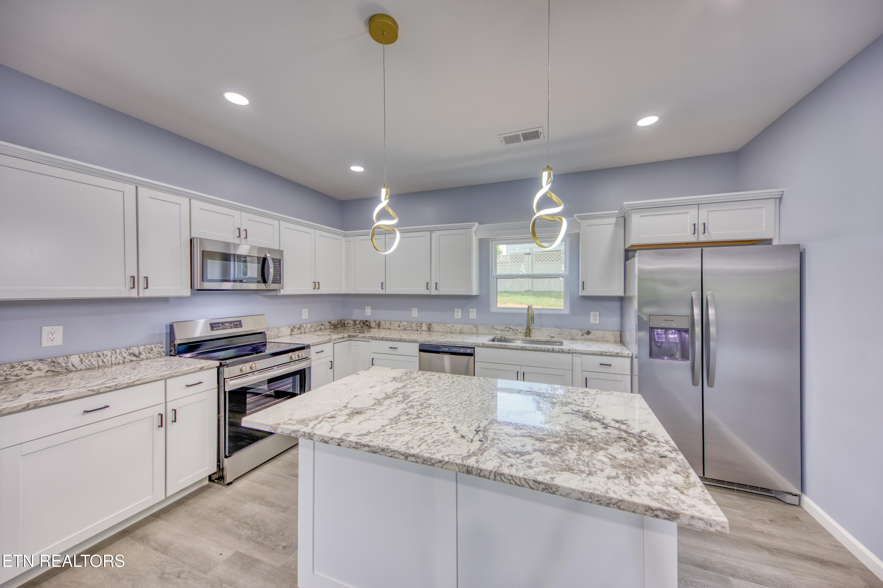 447 Cherokee Hills Road Seymour TN 37865