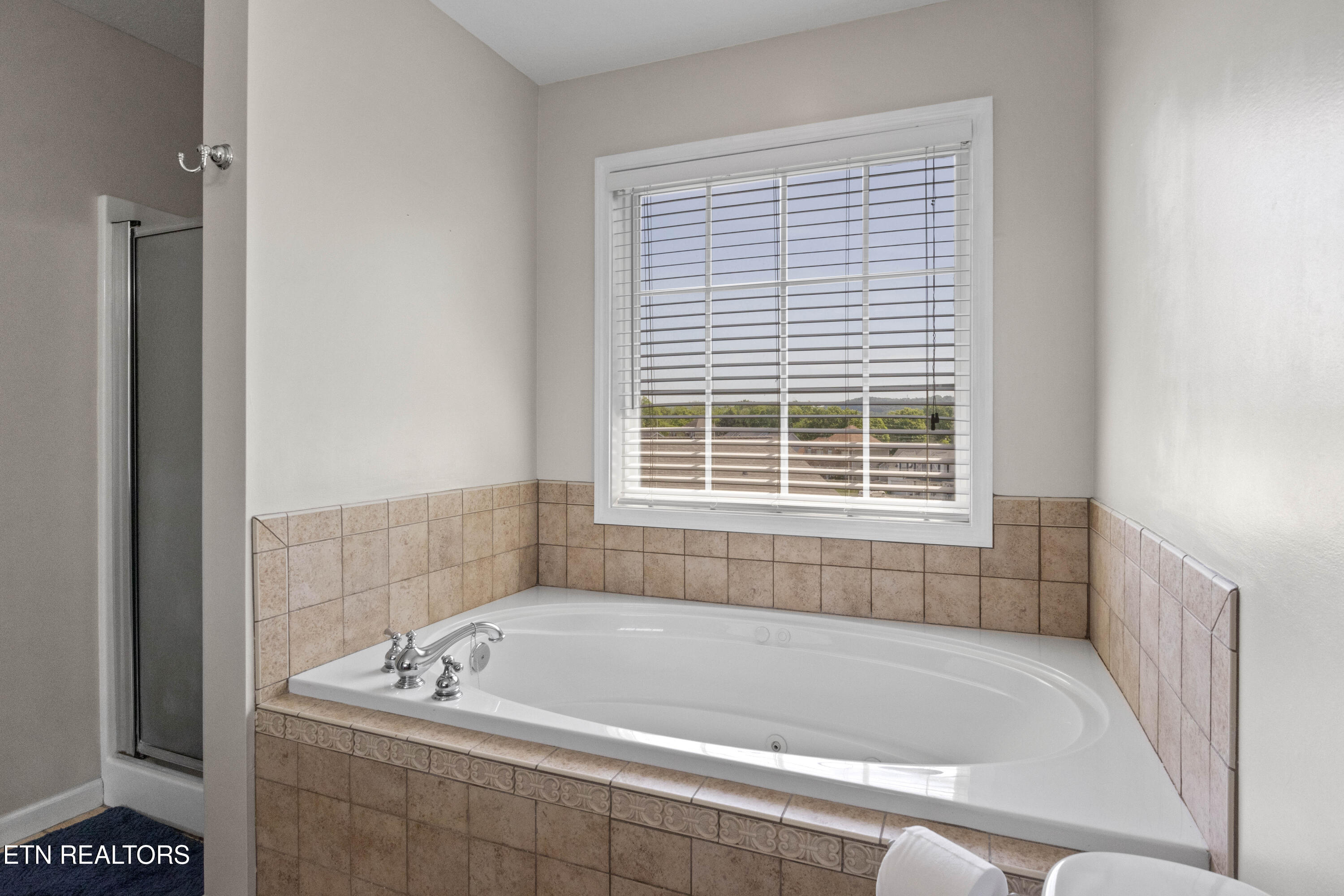 2708 Evening Sun Lane Knoxville TN 37938