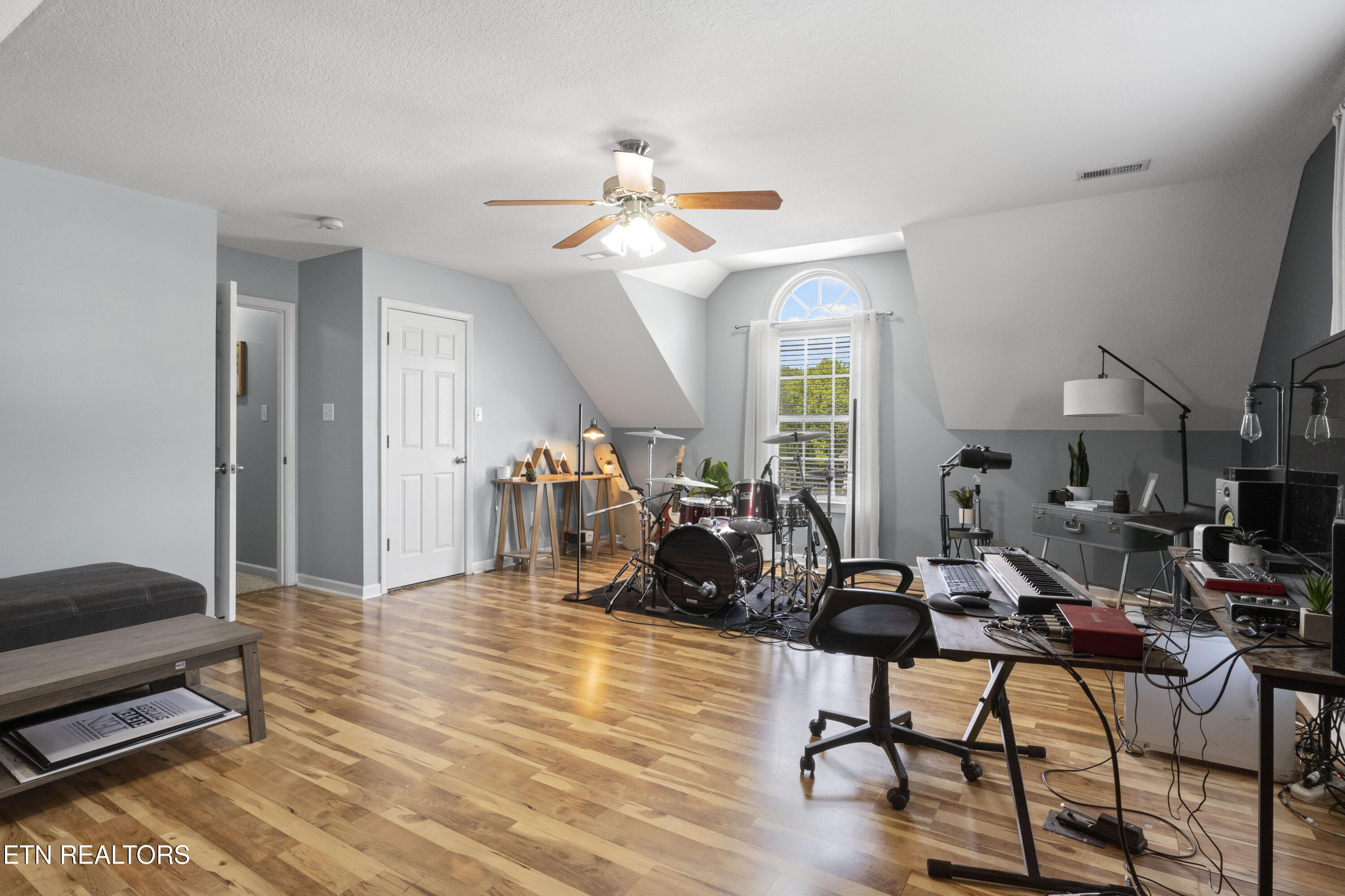 2708 Evening Sun Lane Knoxville TN 37938
