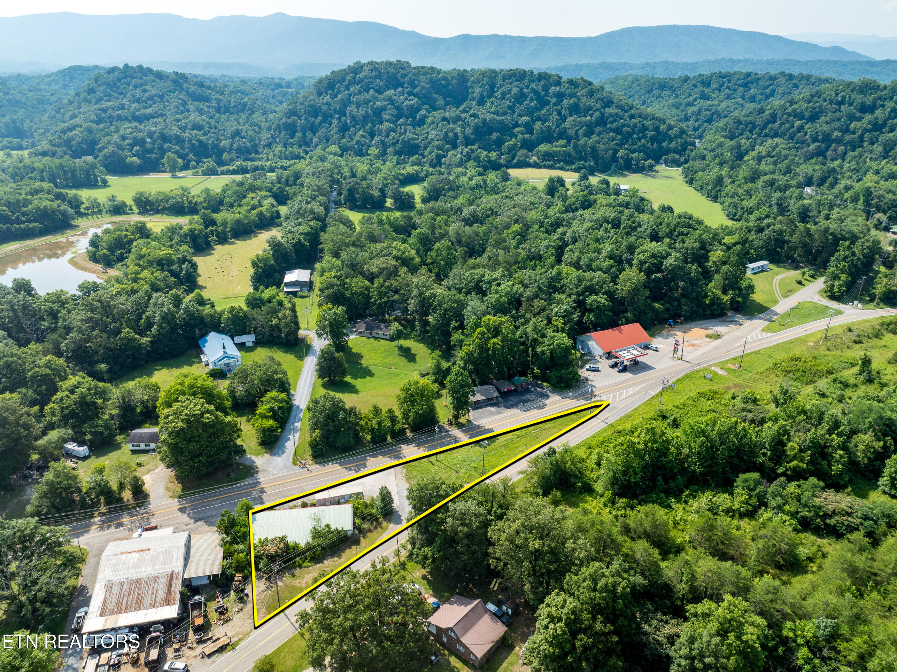2939 Calderwood Way Highway Maryville TN 37801
