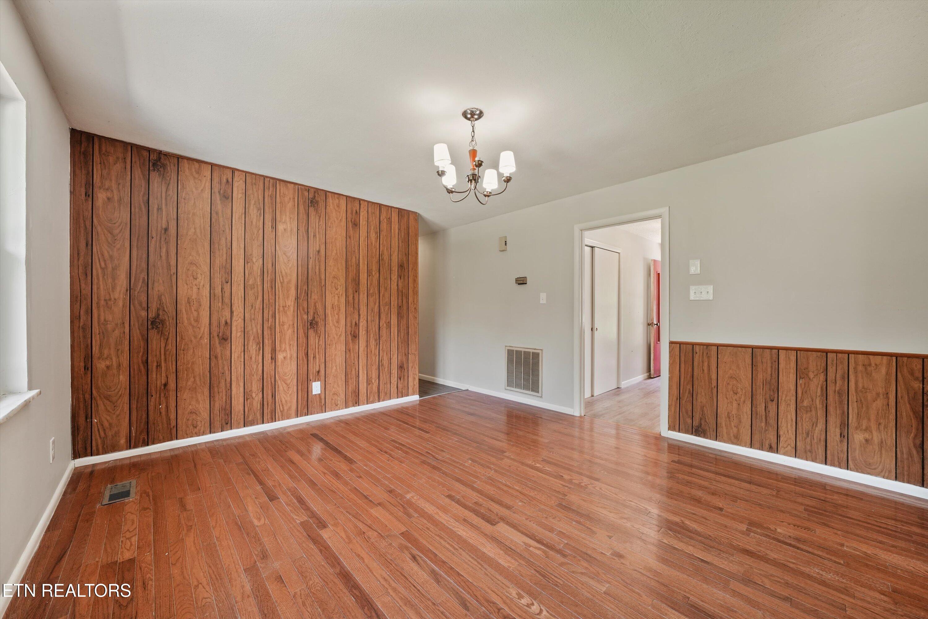 3625 N Fountaincrest Drive Knoxville TN 37918