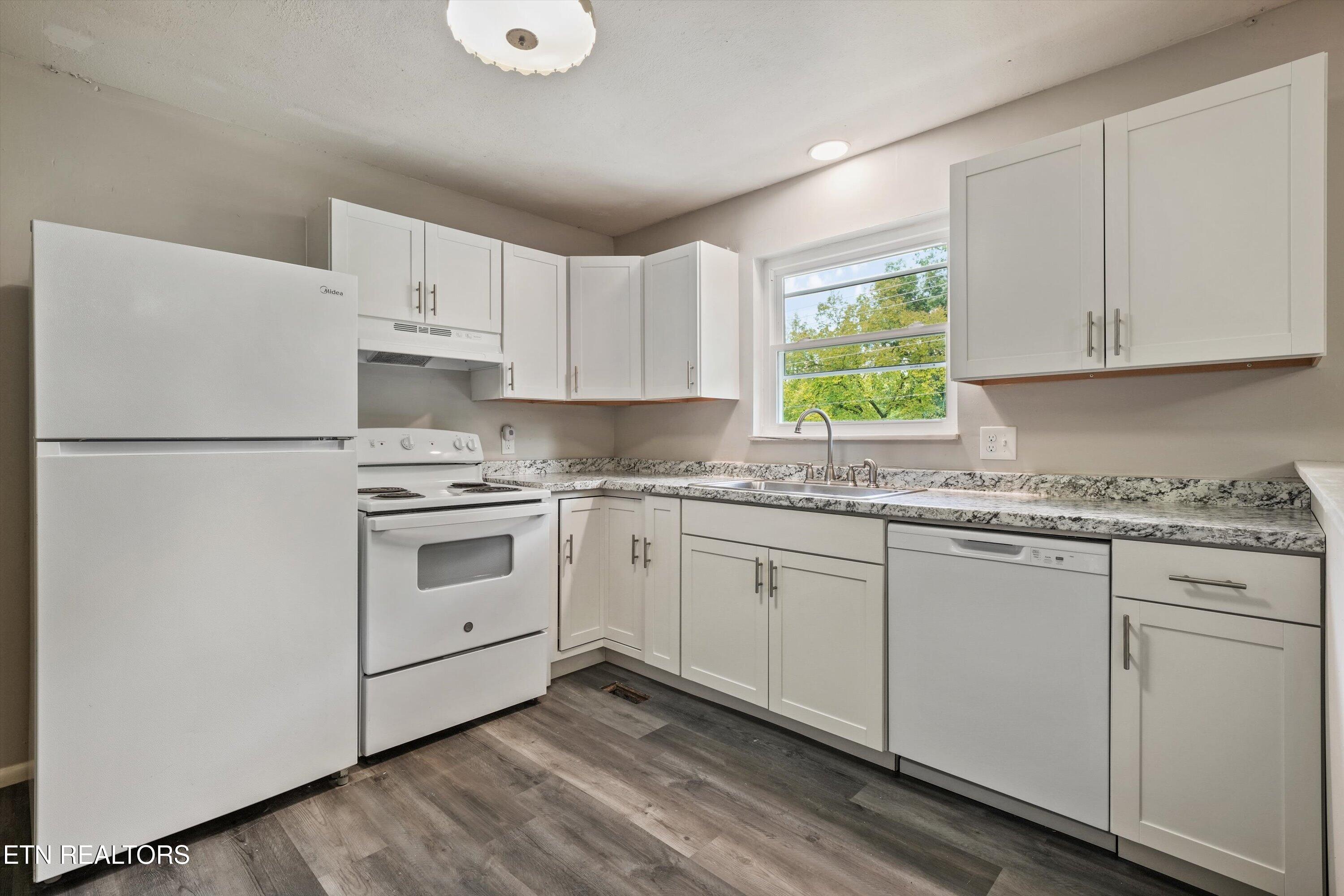3625 N Fountaincrest Drive Knoxville TN 37918