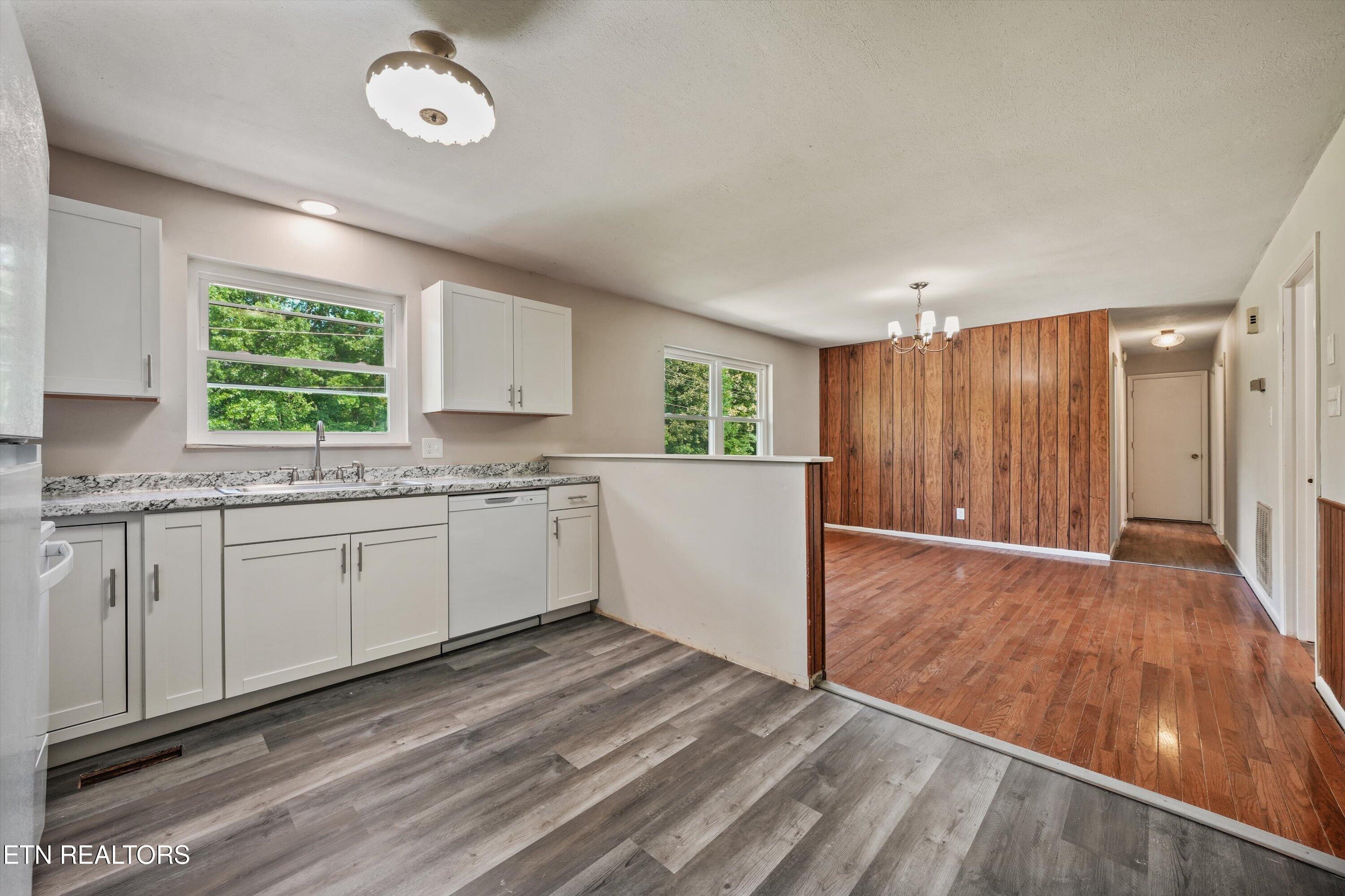 3625 N Fountaincrest Drive Knoxville TN 37918