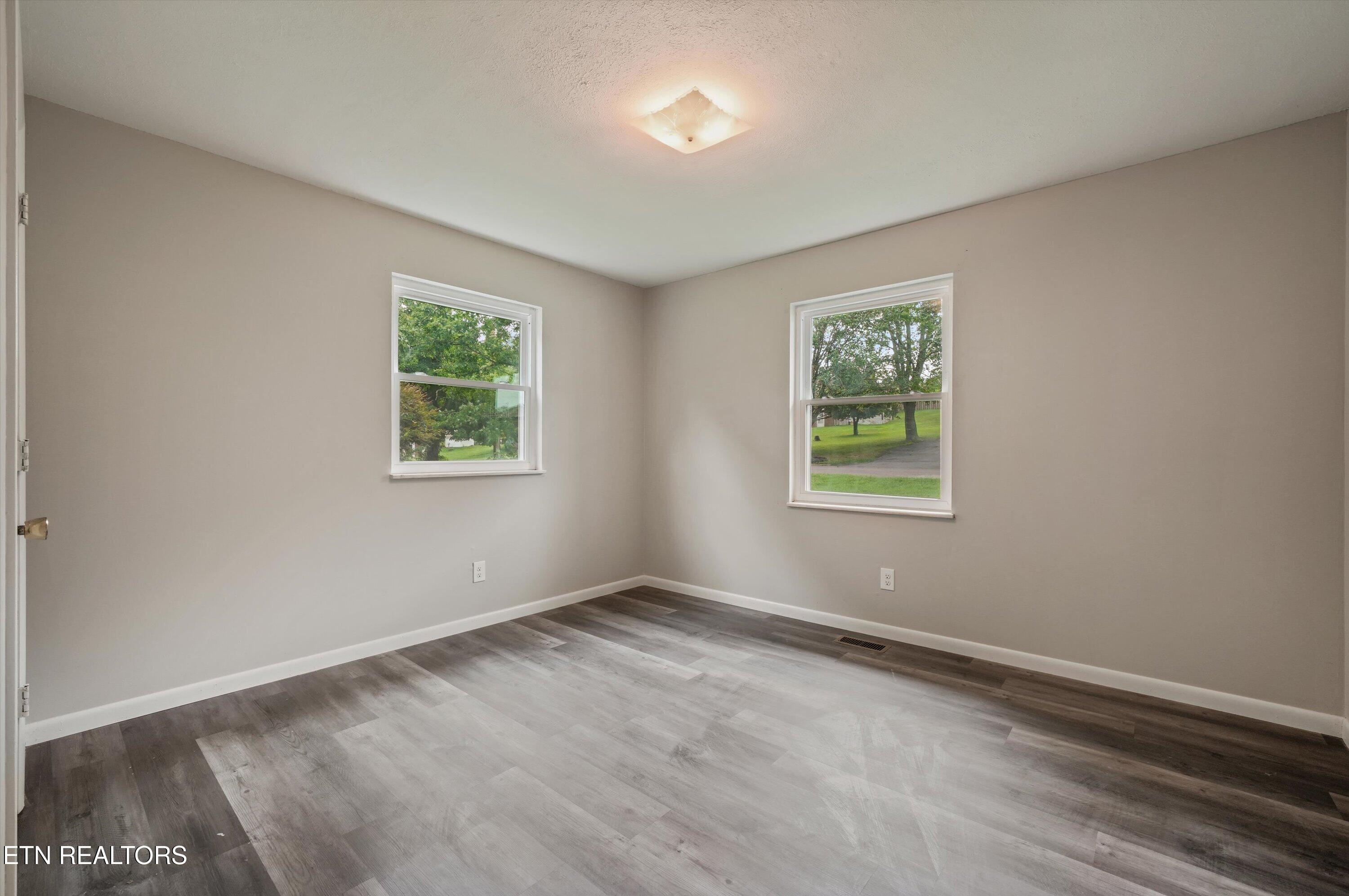 3625 N Fountaincrest Drive Knoxville TN 37918