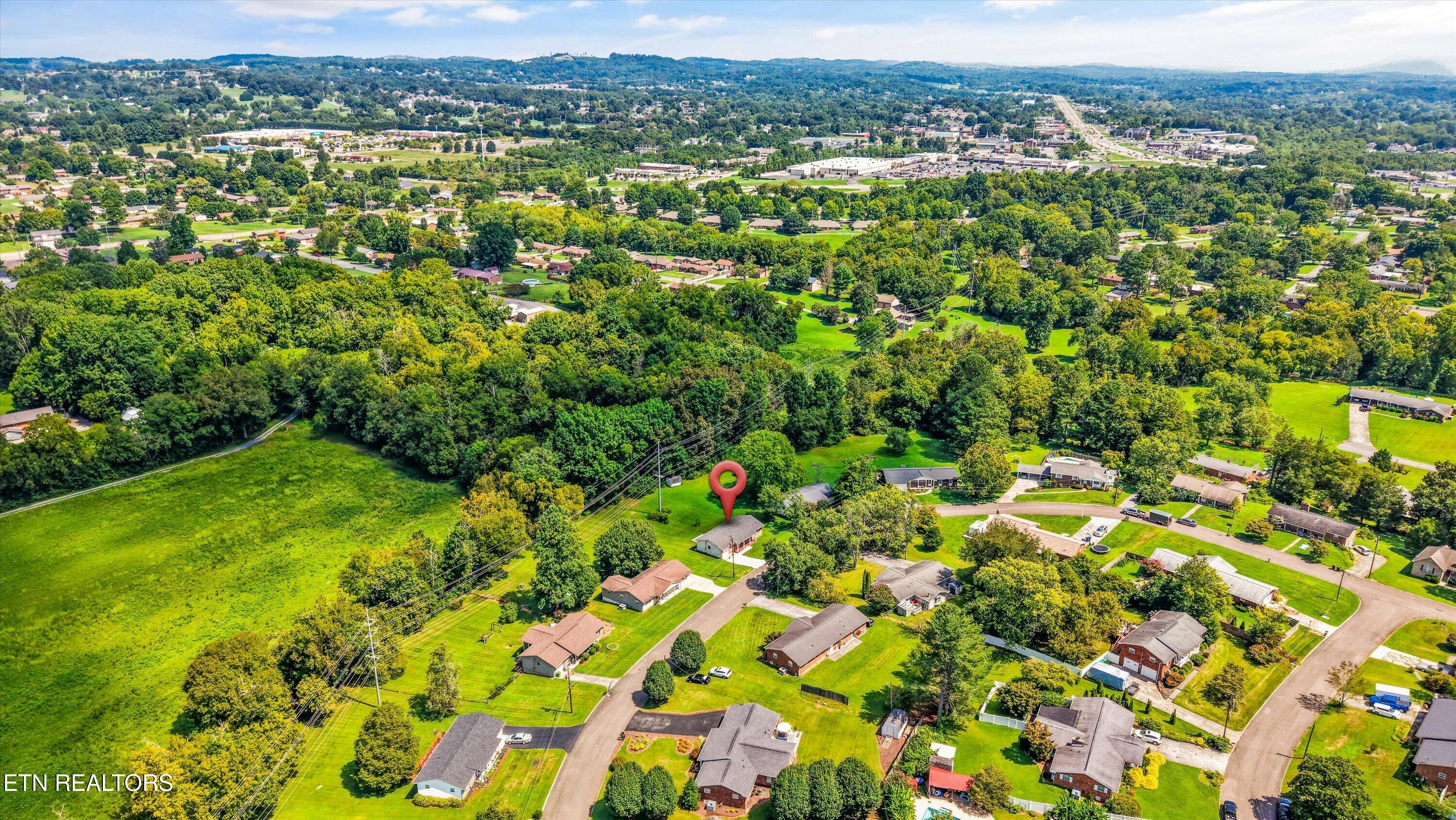 3625 N Fountaincrest Drive Knoxville TN 37918
