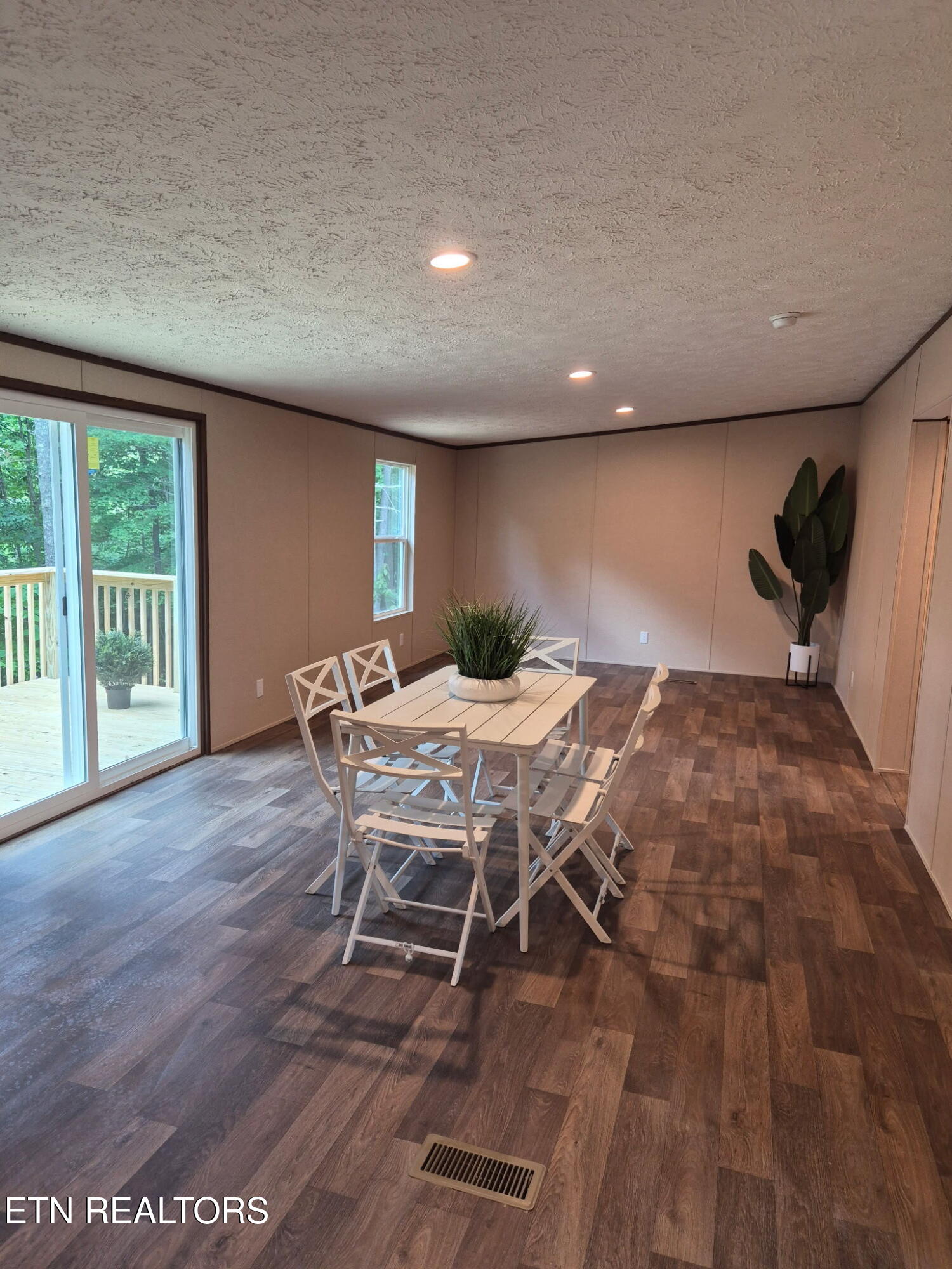 167 Balfour Drive Harriman TN 37748