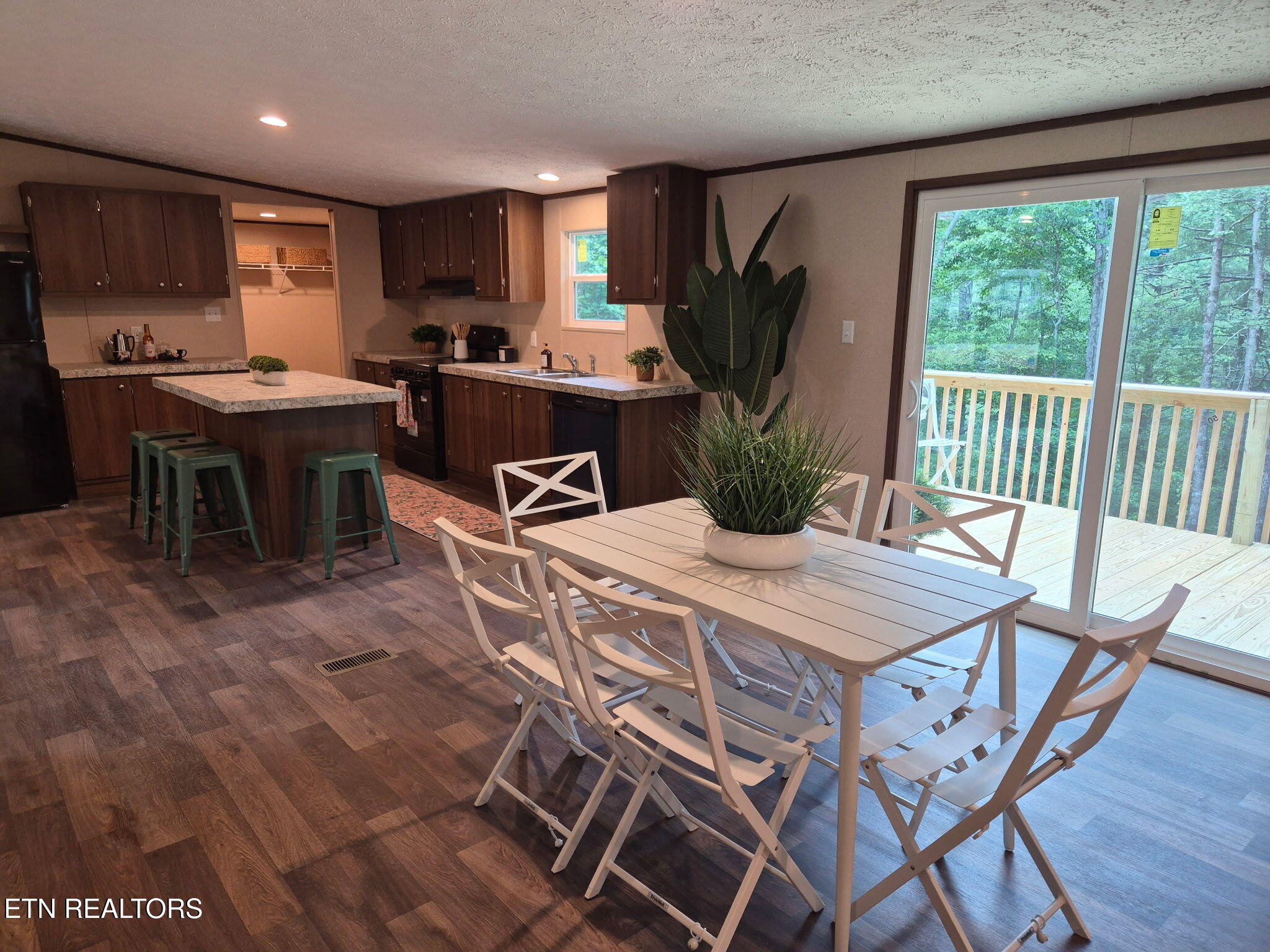 167 Balfour Drive Harriman TN 37748