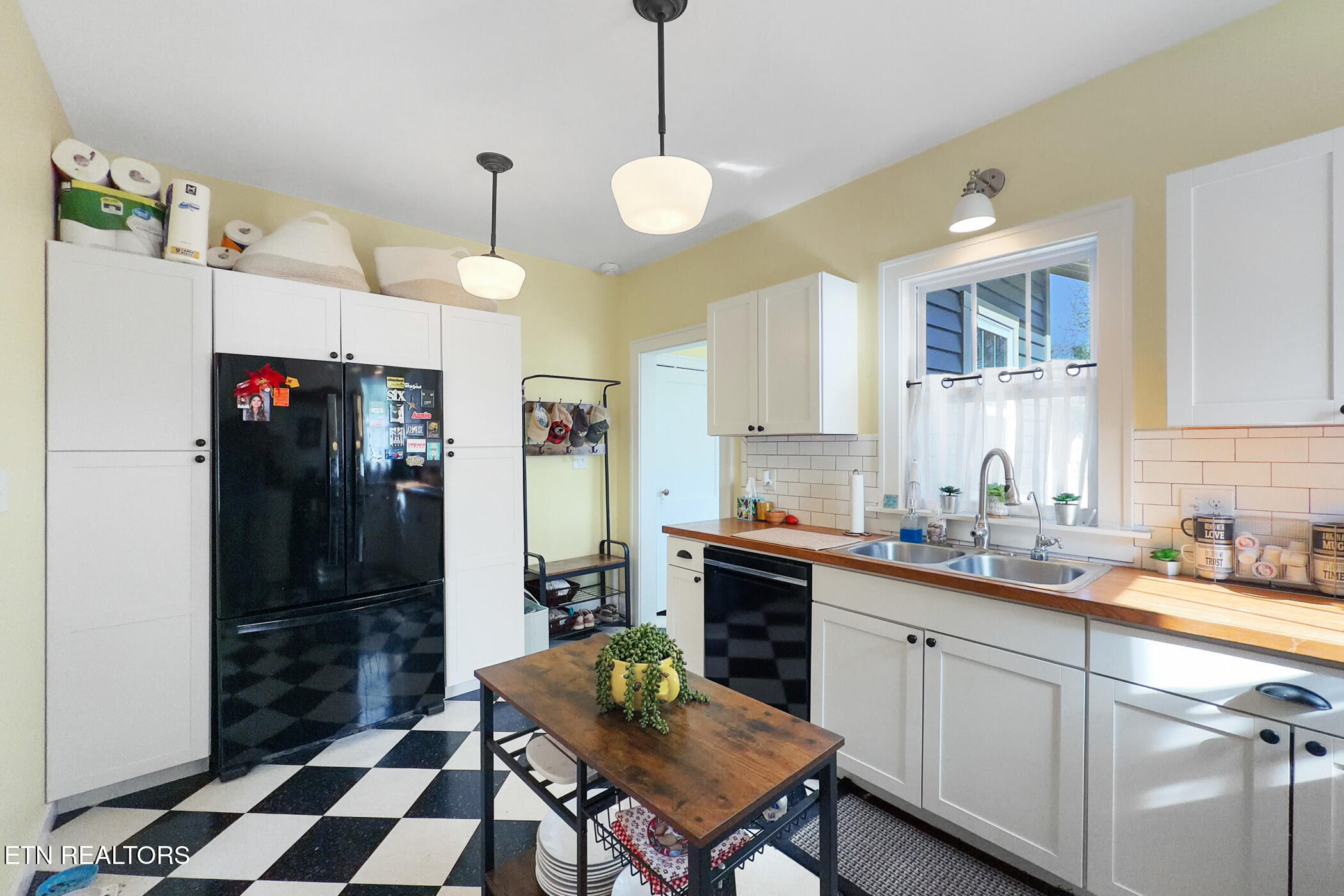 131 Pearson Avenue Knoxville TN 37920