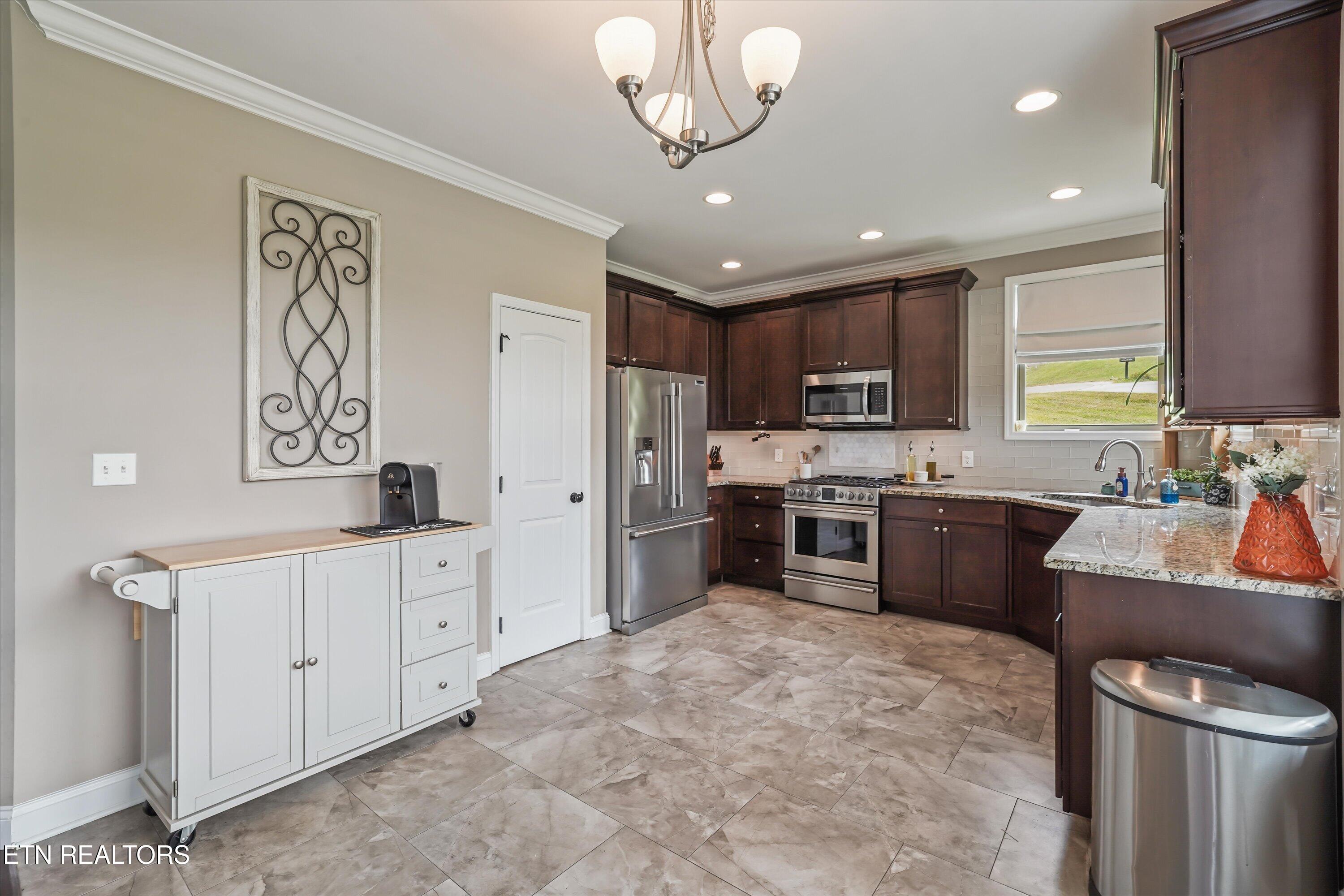 108 Creek View Court Oak Ridge TN 37830