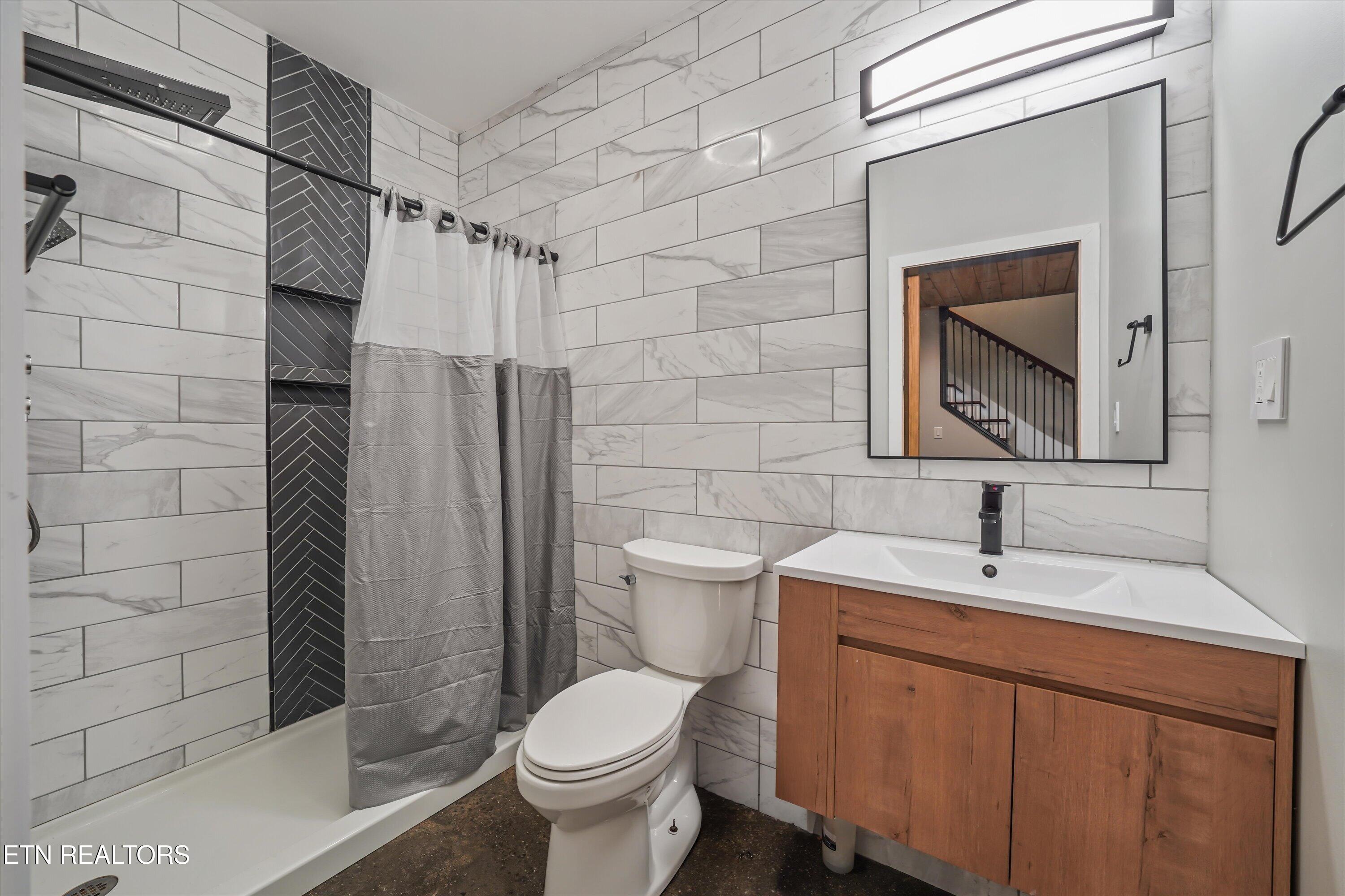 108 Creek View Court Oak Ridge TN 37830