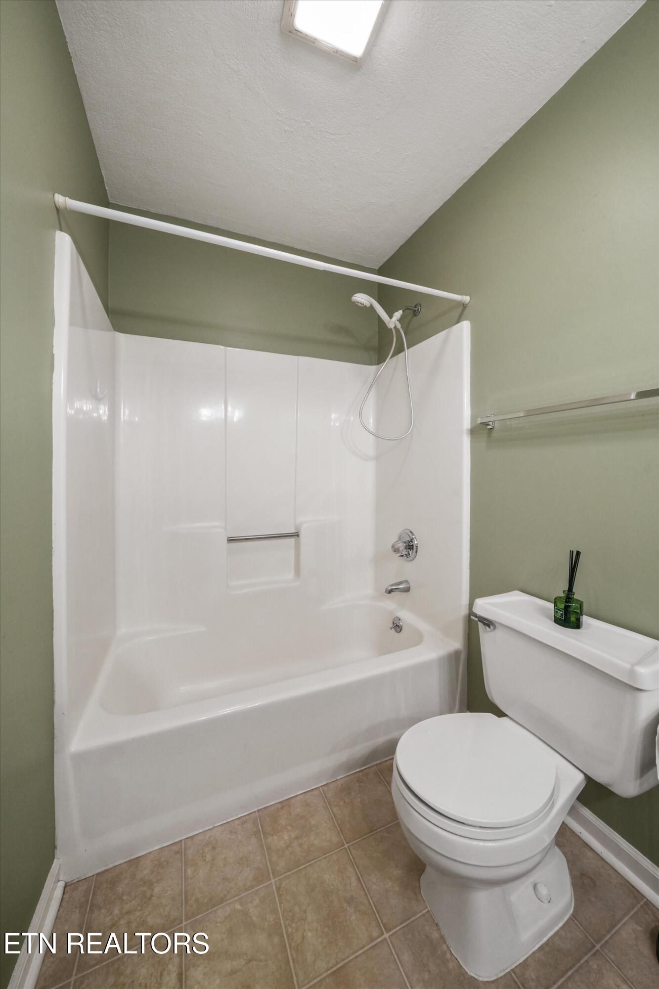 1304 Graycreek Lane Knoxville TN 37923