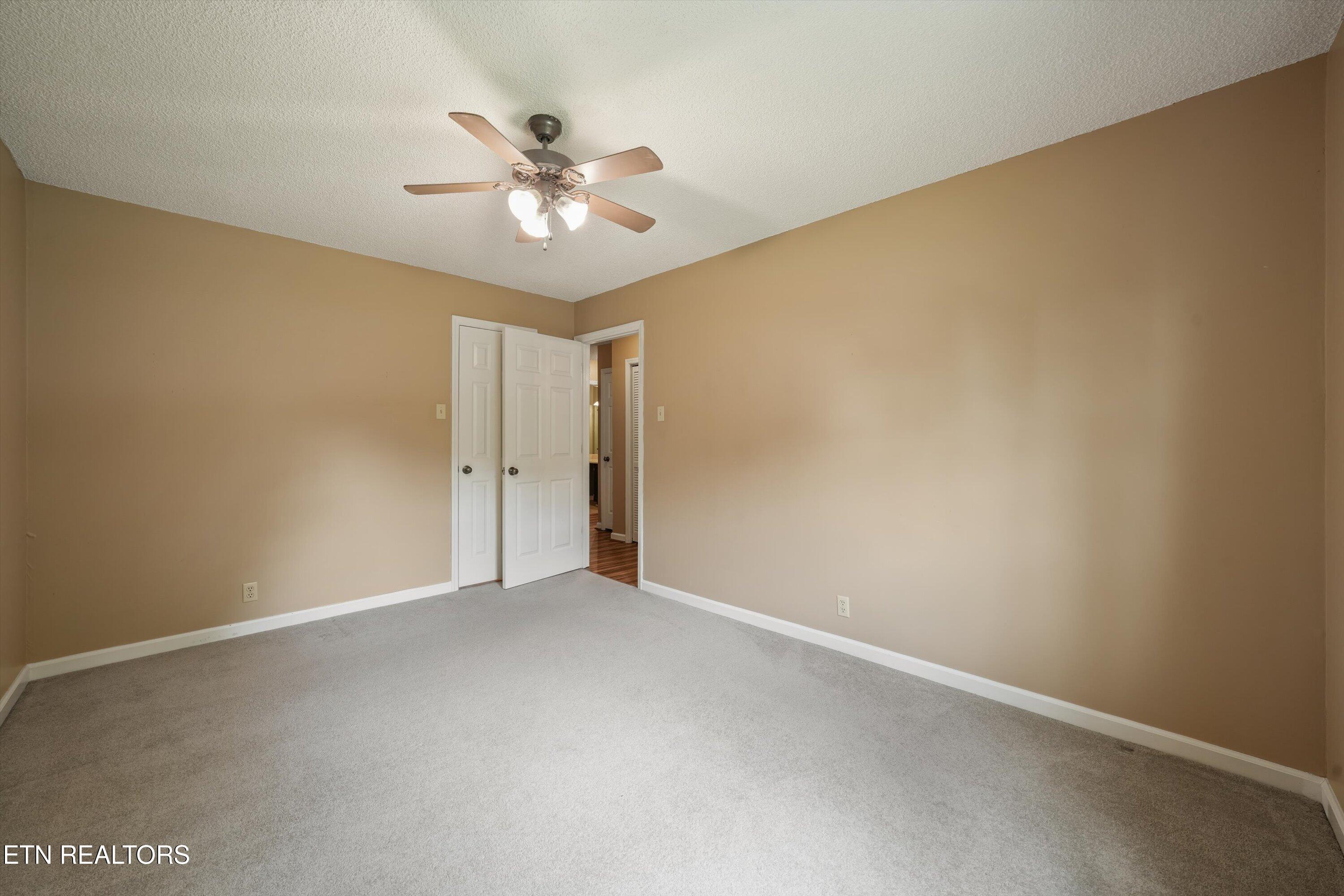 1304 Graycreek Lane Knoxville TN 37923