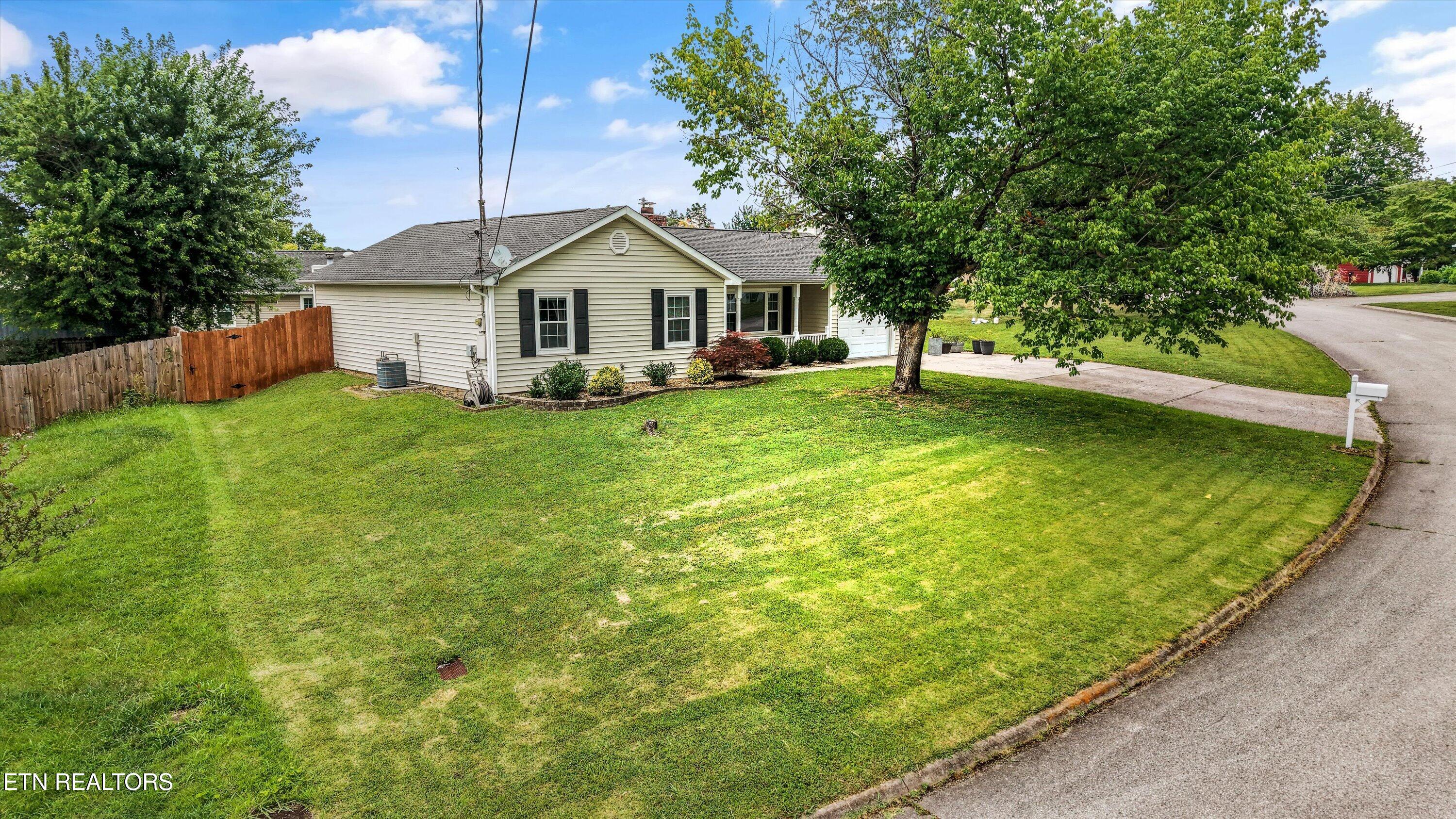 1304 Graycreek Lane Knoxville TN 37923