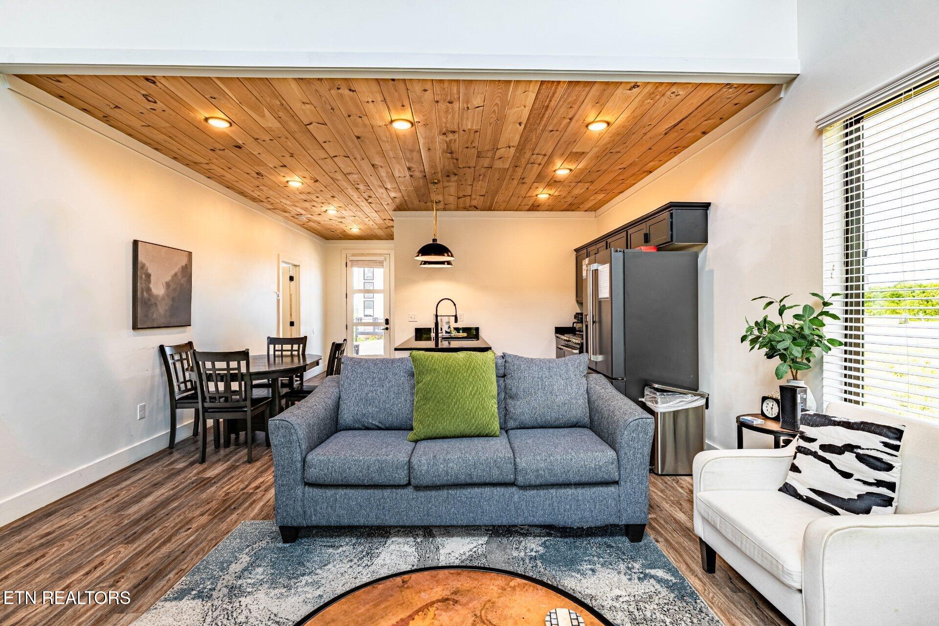 410 Compass Point Way Sevierville TN 37876