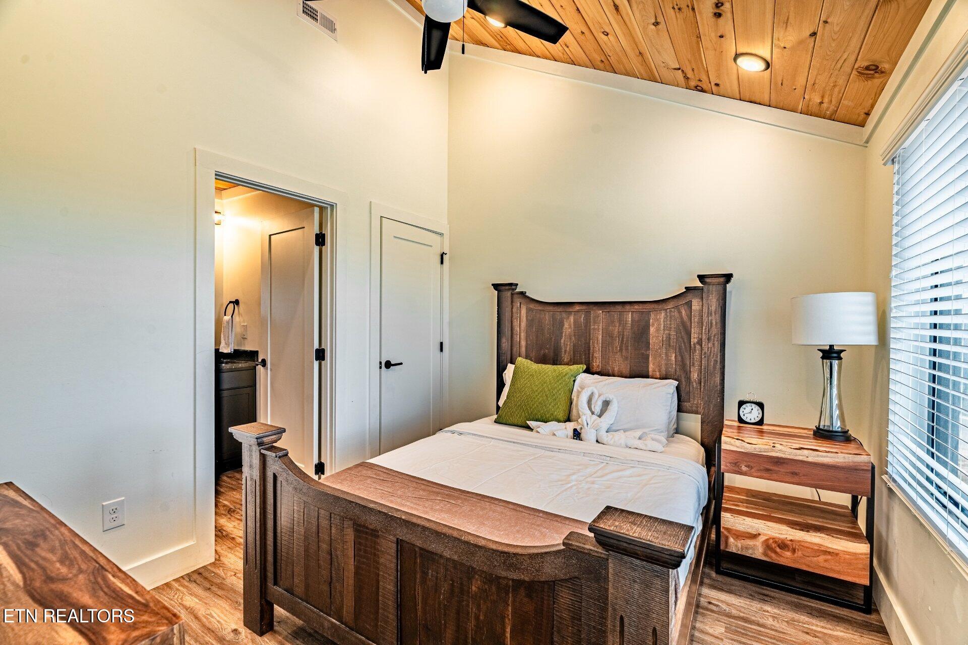410 Compass Point Way Sevierville TN 37876